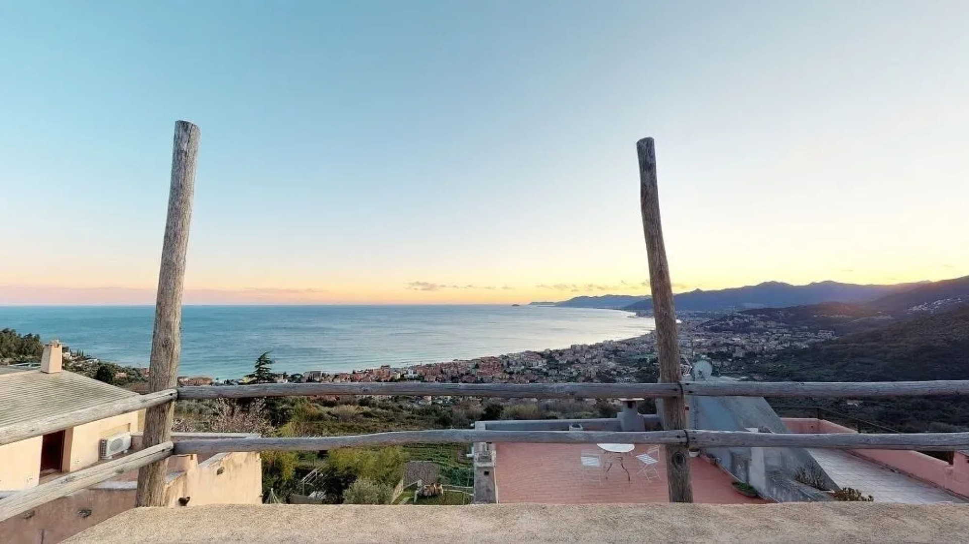 Casa del Teatro - Svegliarsi a Verezzi