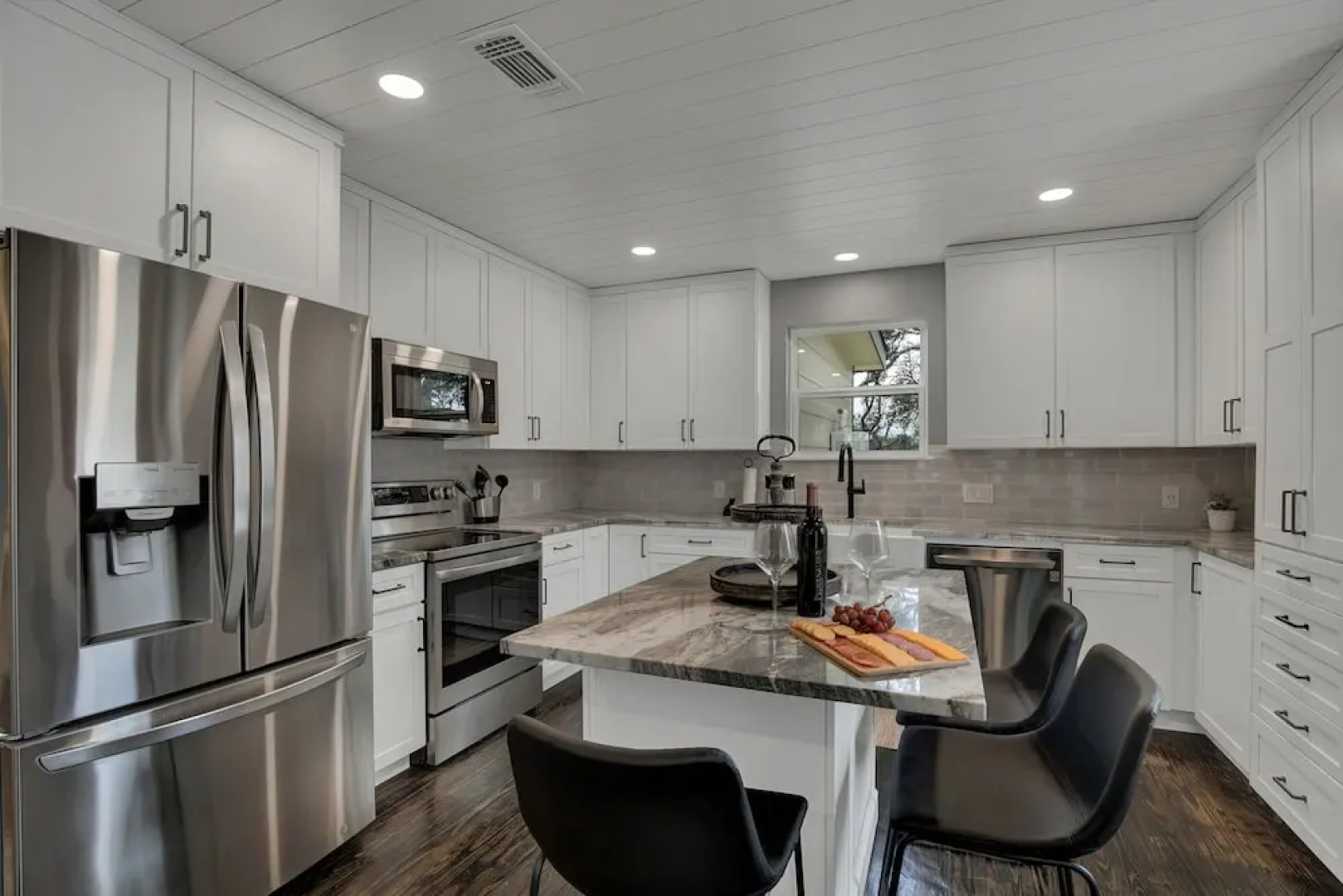 Charming Home W/firepit&grill 5min From Mercer St!