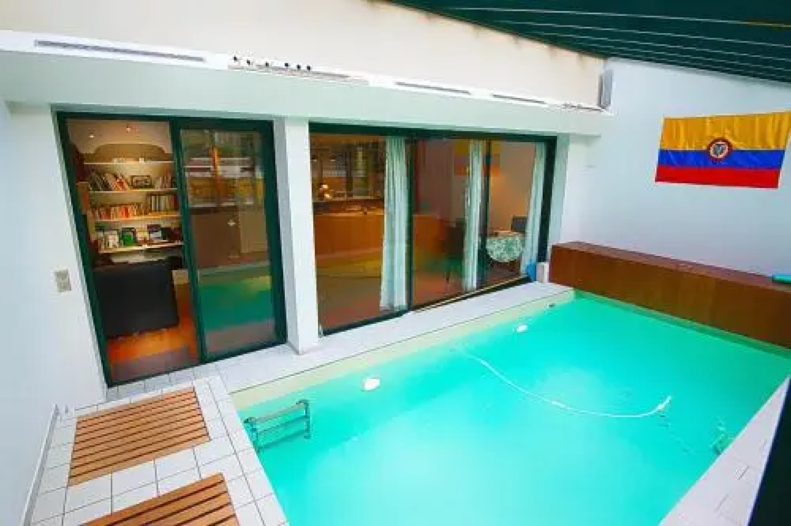 Paris Oasis