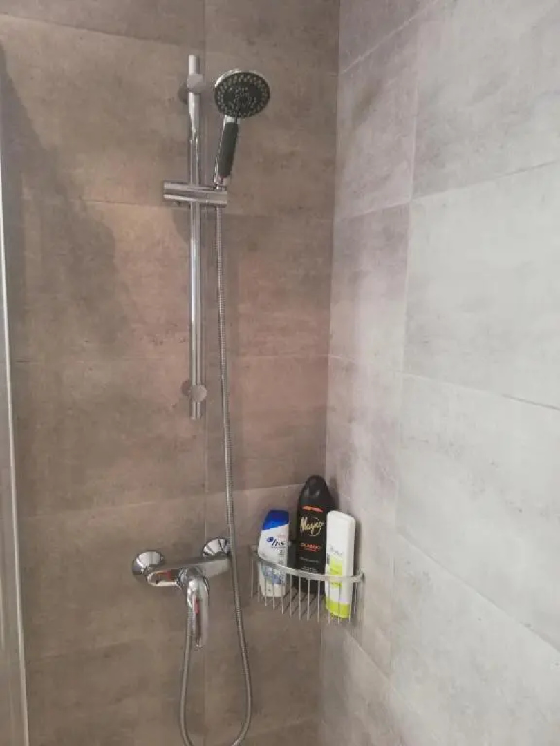 Loft A 20 De Barcelona Y 7 De La Uab.