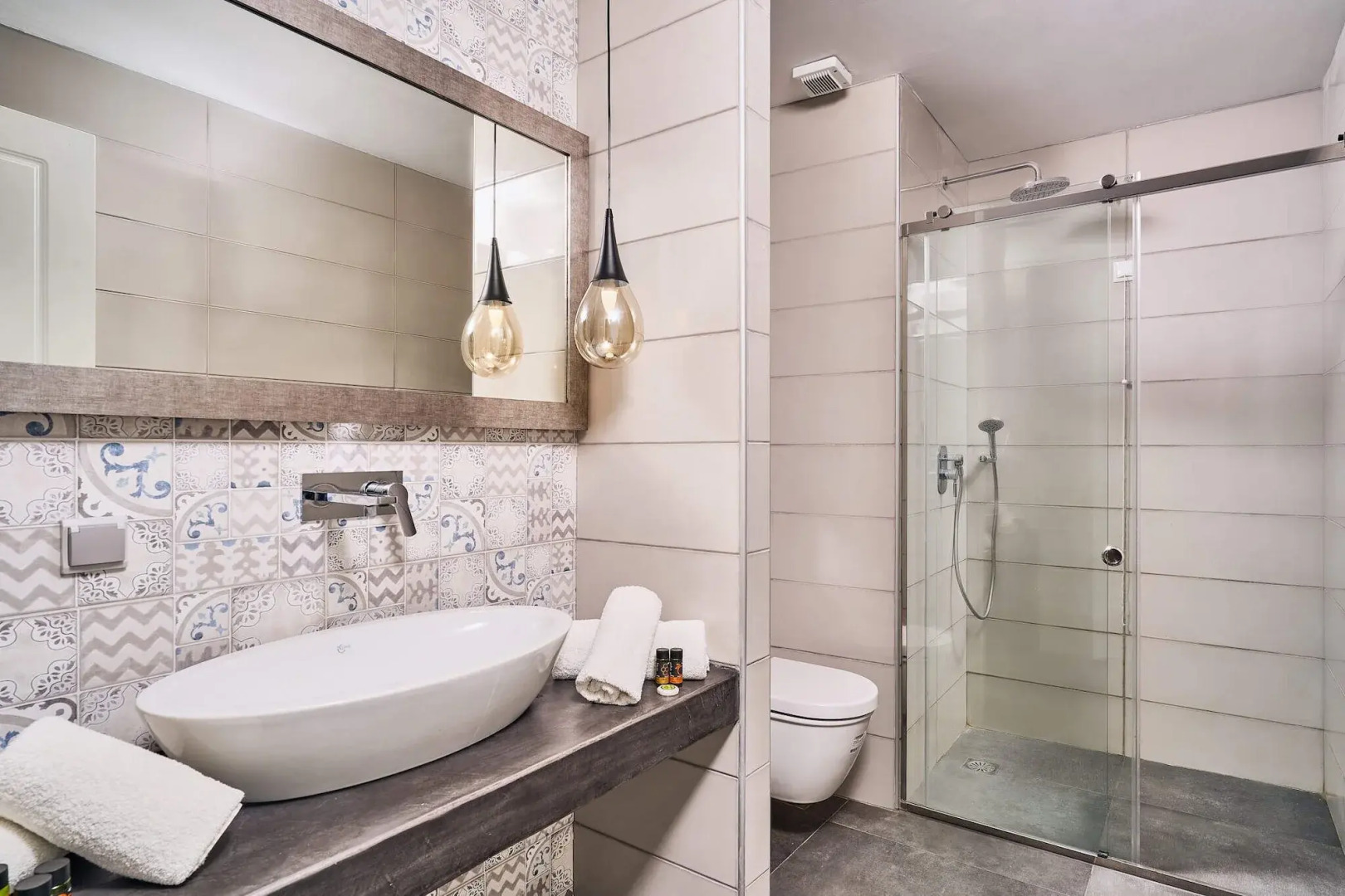 Arte & Mare Elia Luxury Suites & Idolio Vllas