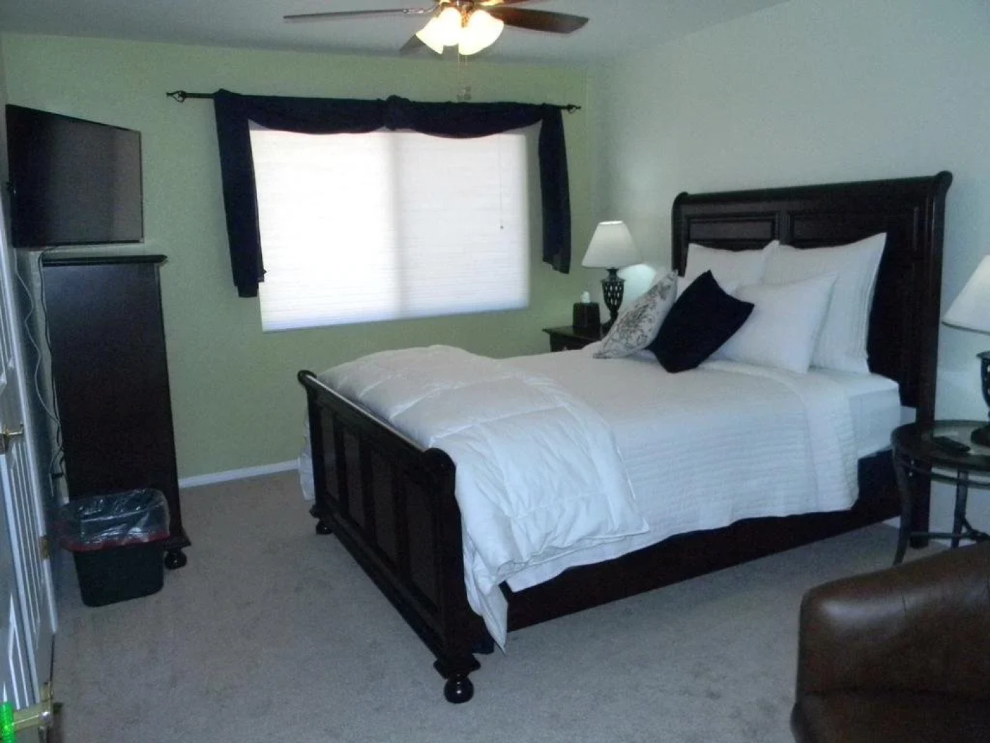 Whispering Creek B&B