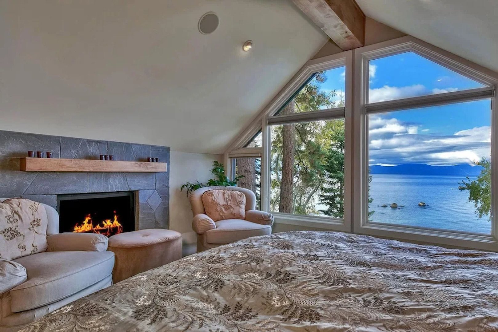 The Luxury Lakefront by Lake Tahoe Accommodations