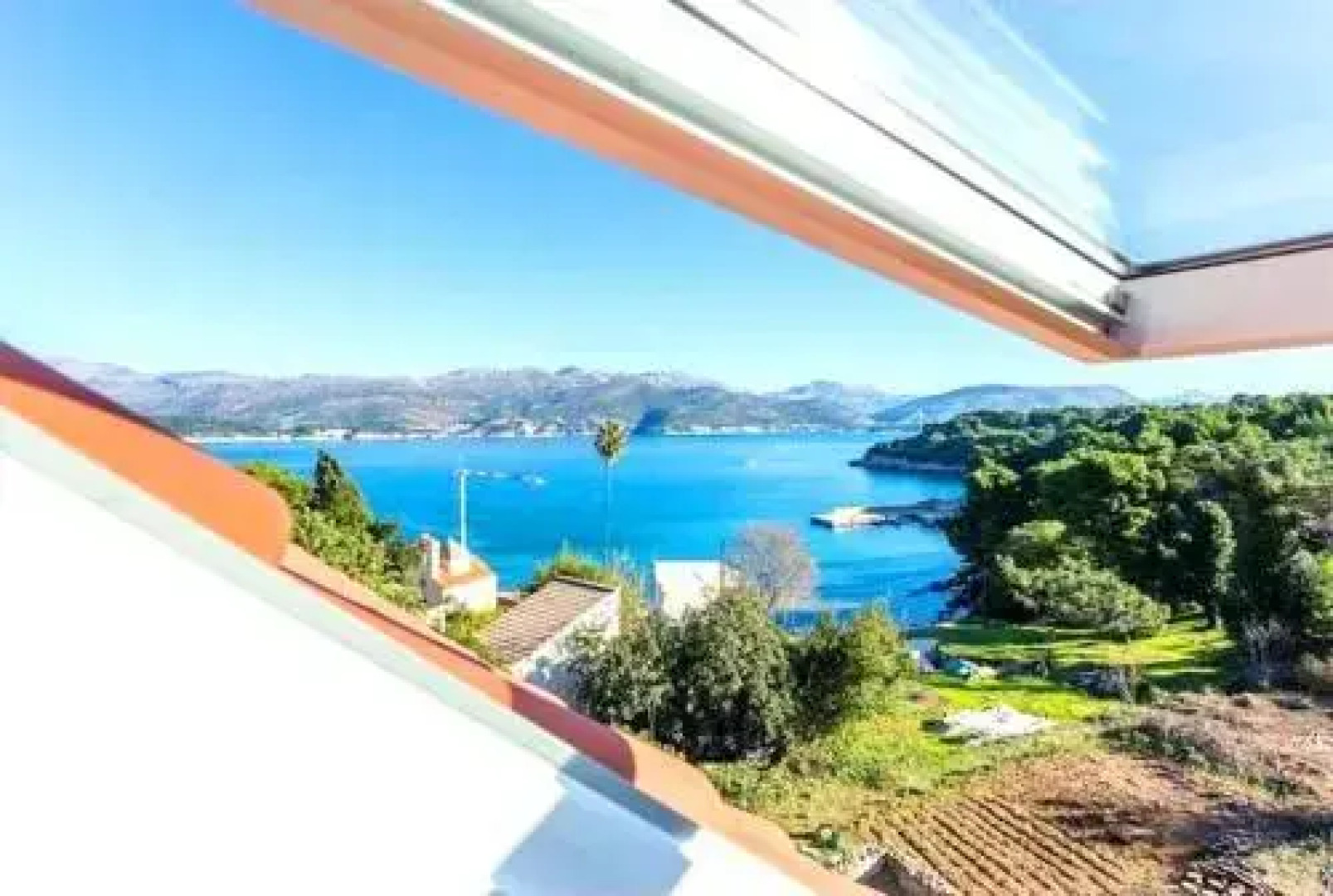 Sandy Beach Apartments