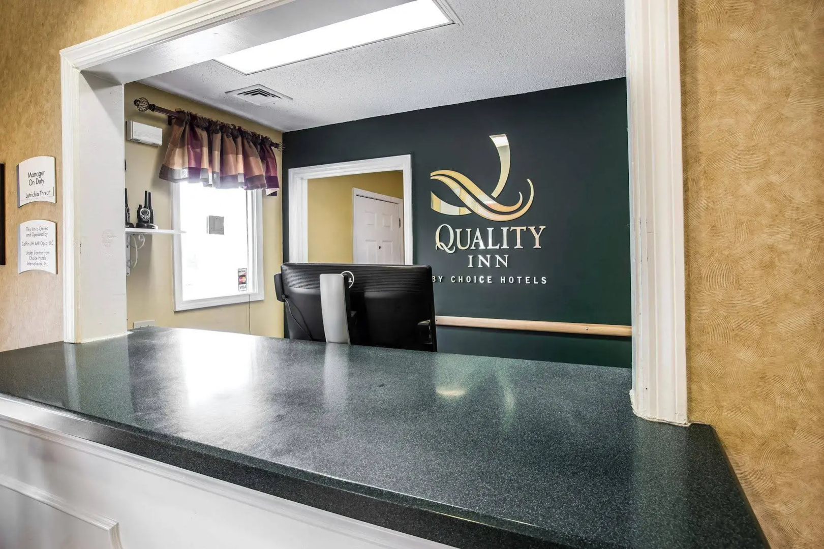 Quality Inn Bessemer I-20 exit 108