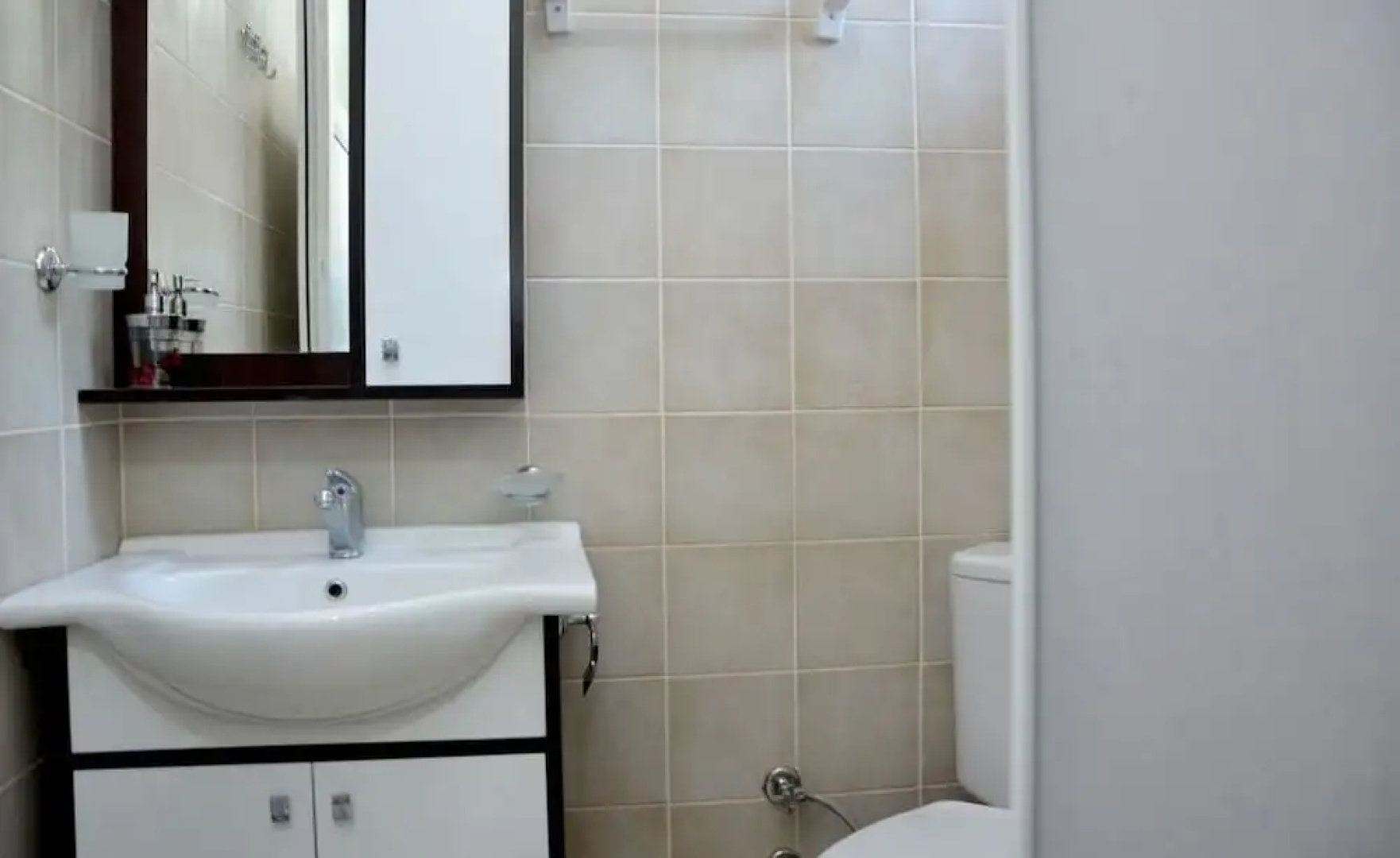 Cizenel Hotel