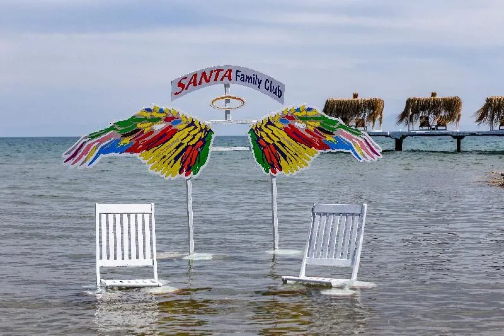 Santa Family Club Hotel