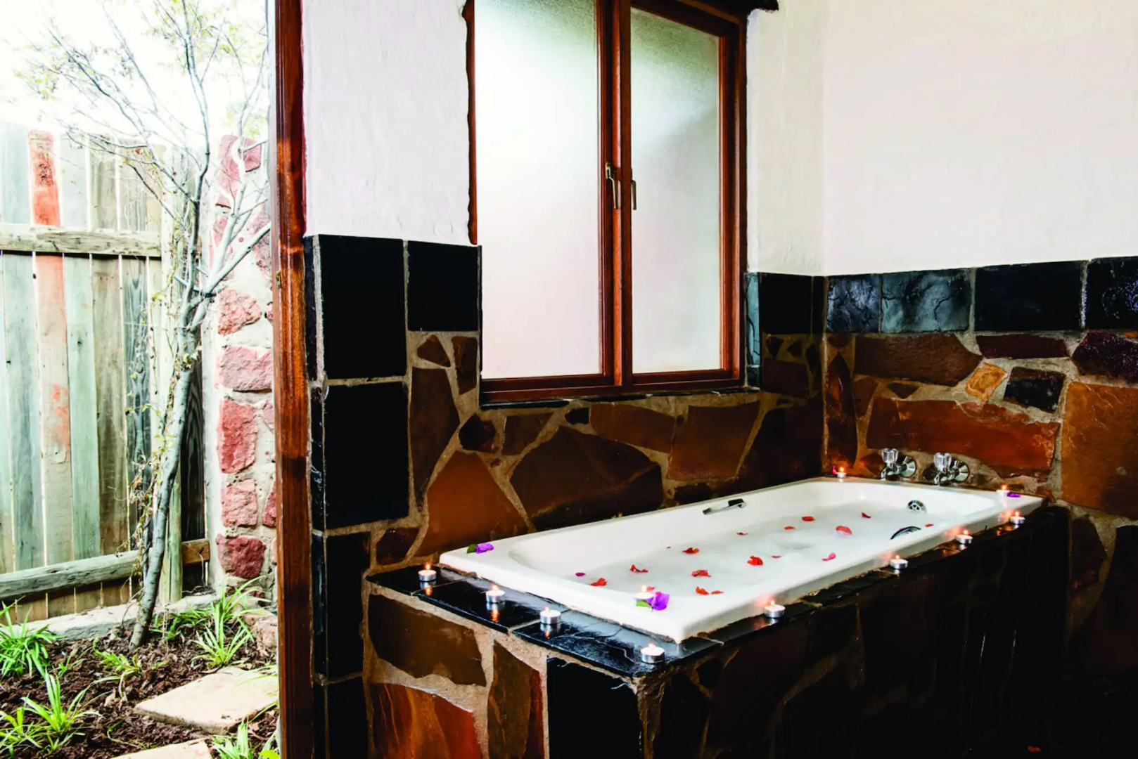 Kedar Country Lodge, Conference Centre and Spa