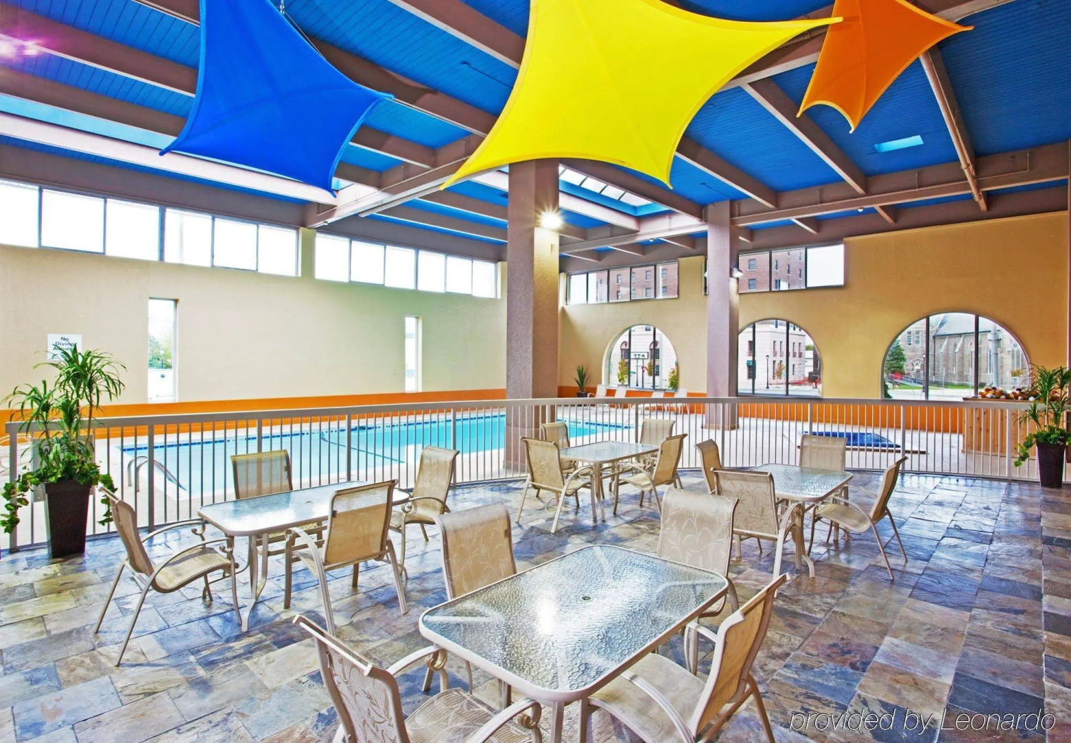 Holiday Inn Niagara Falls State Park Entry by IHG