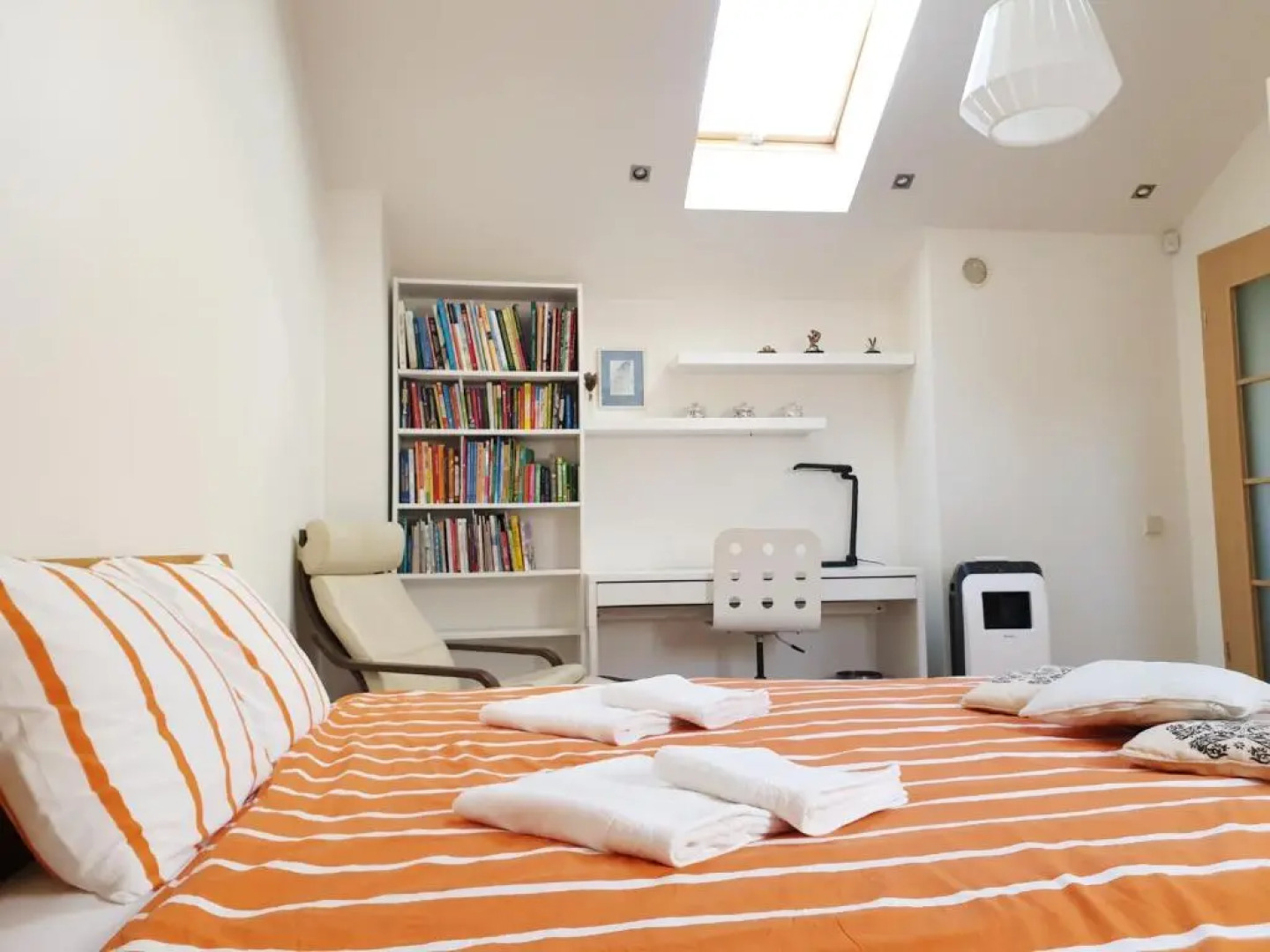 Exceptional Uzupis Bridge 3 Bedroom Apartment