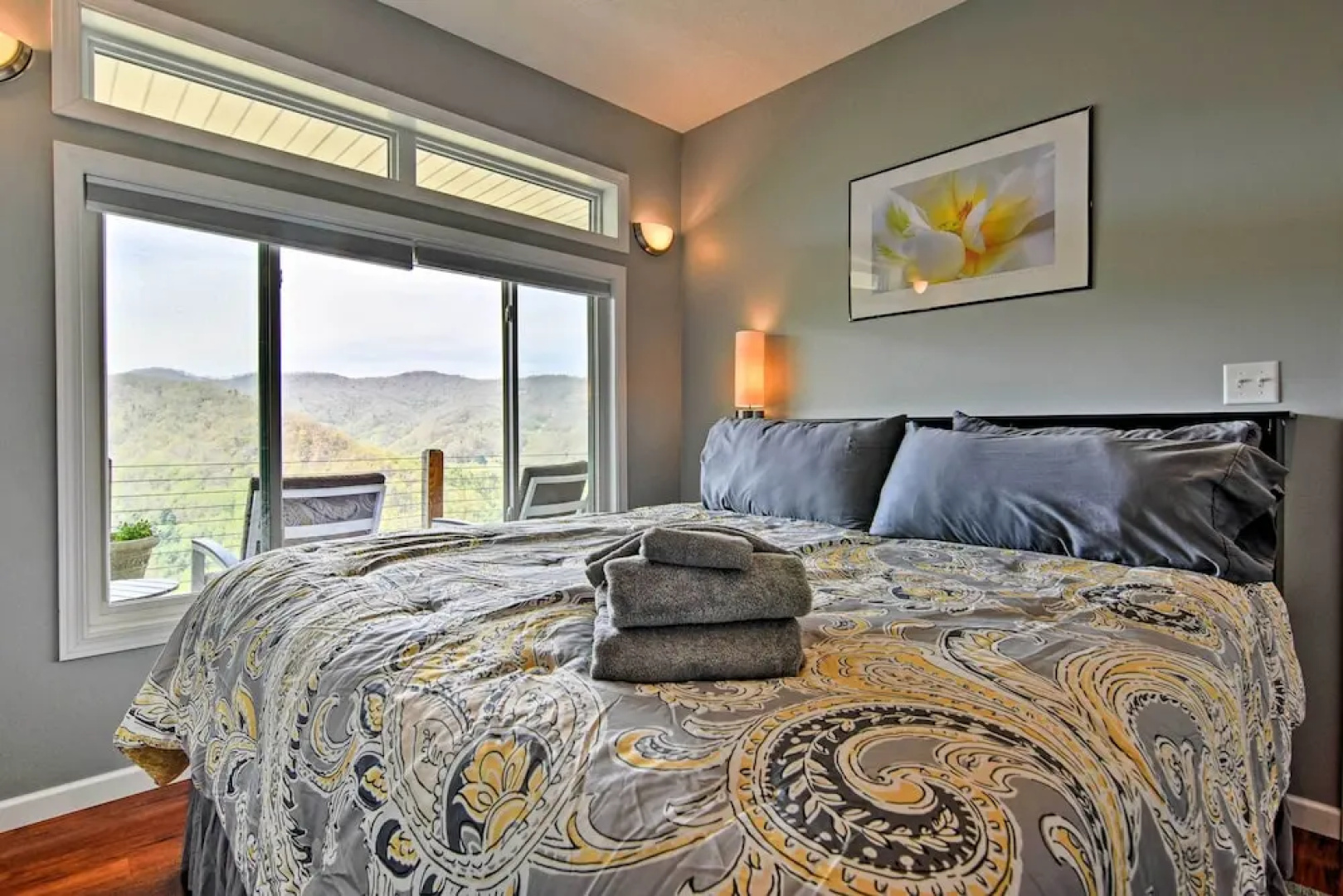 Private Blue Ridge Home w/ Hot Tub, Mountain Views