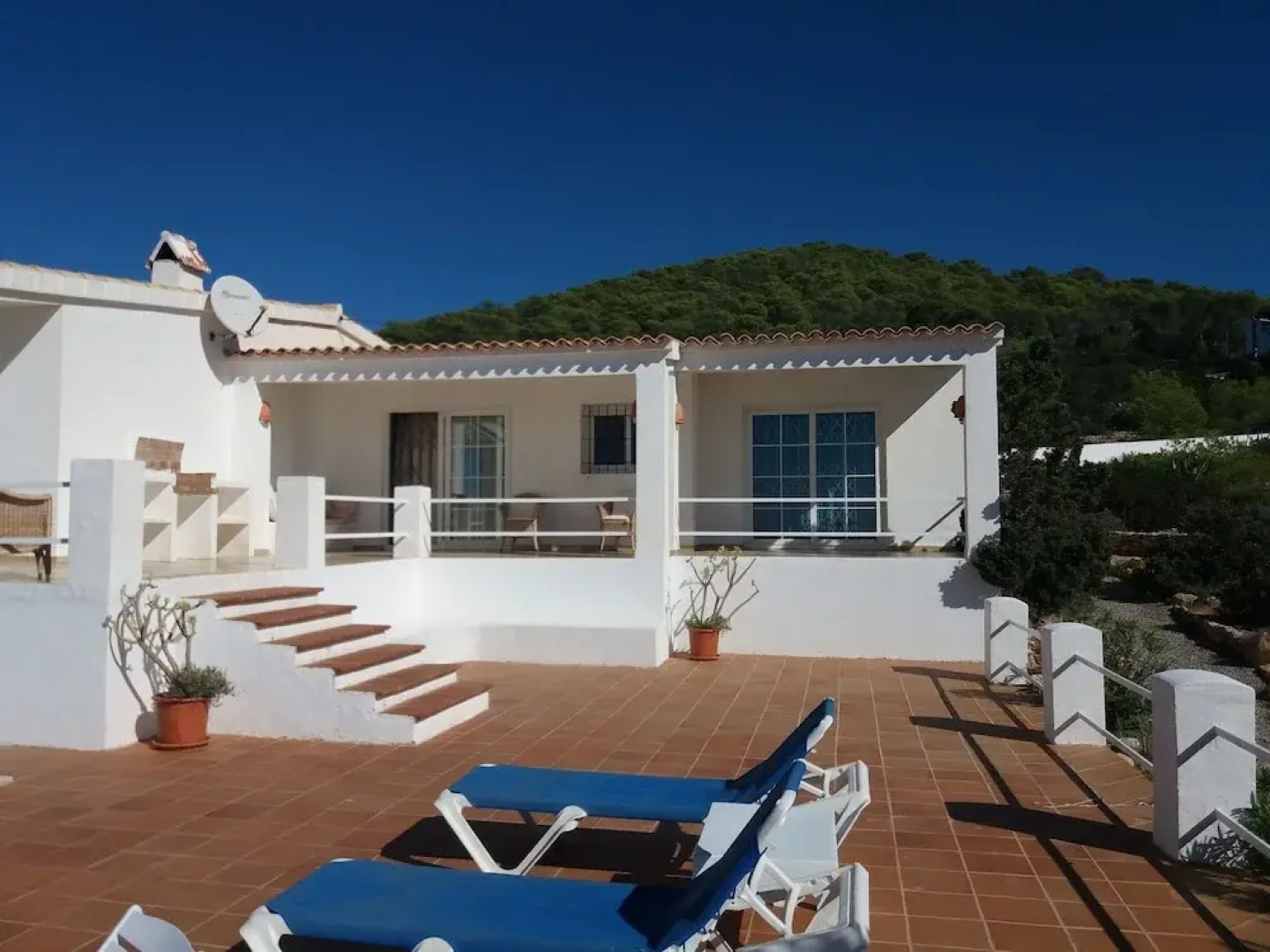Comfortable Spanish Villa With Magical Views of Es Vedra
