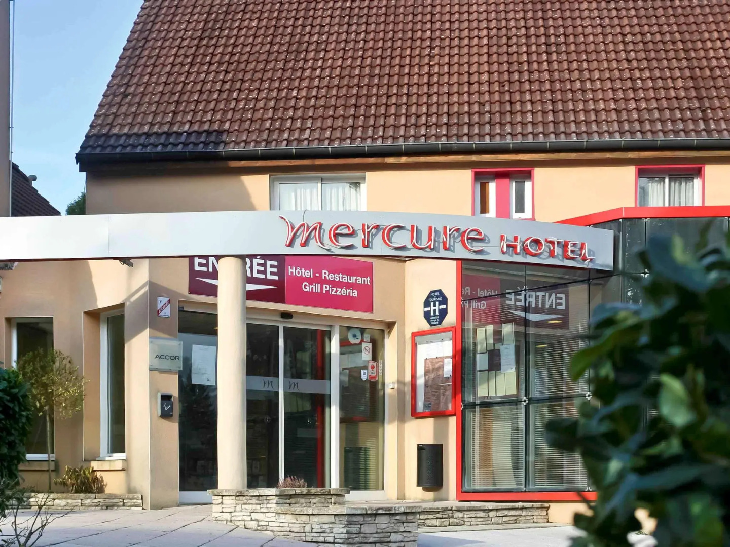 Mercure Luxeuil les Bains Hexagone