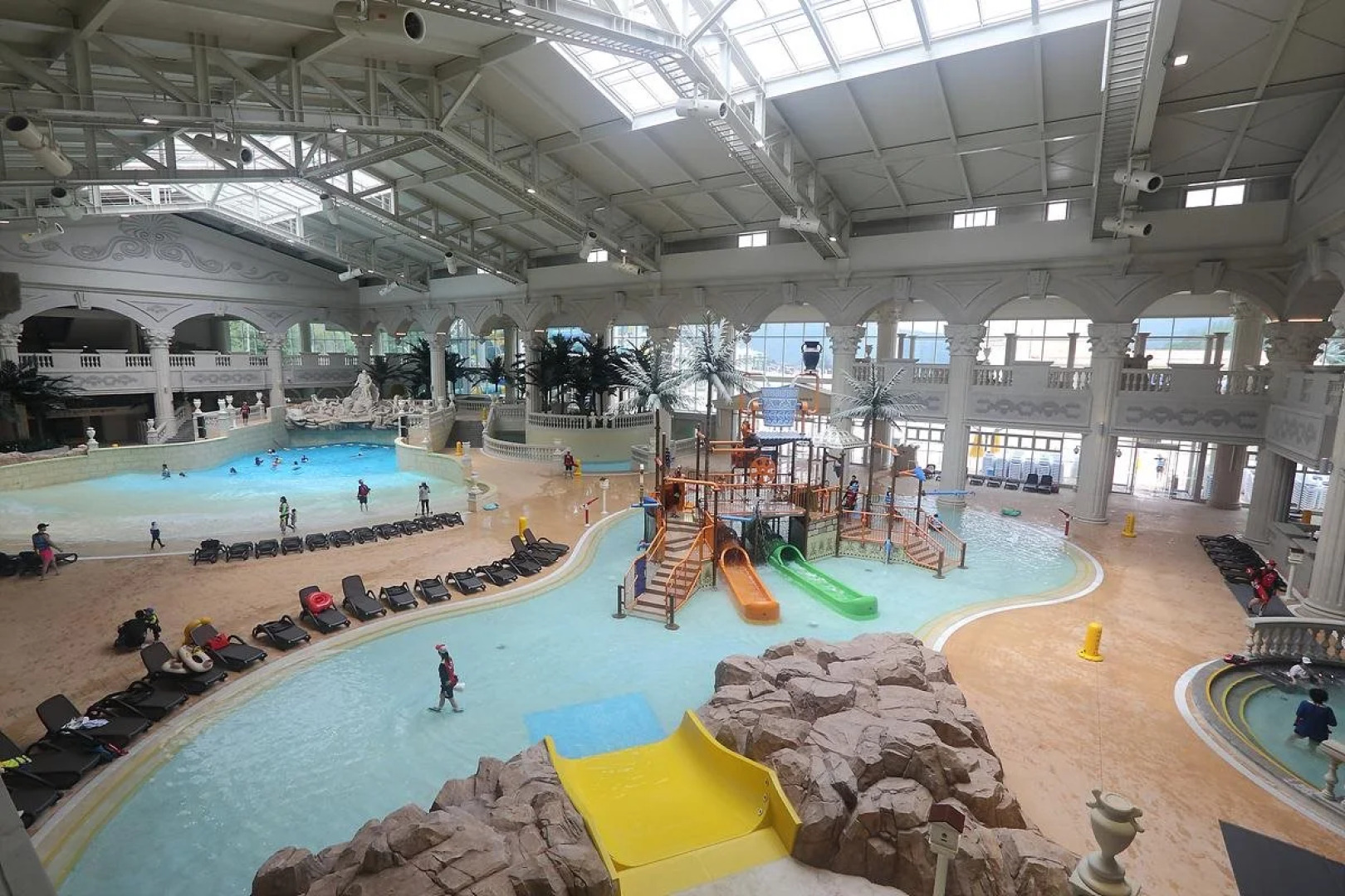 High1 Grand Hotel Convention Tower