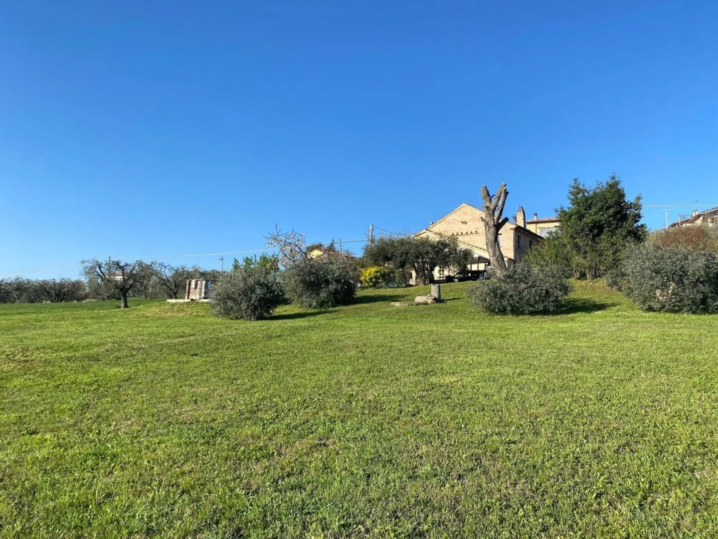 Charming 2-bed Apartment in Petritoli