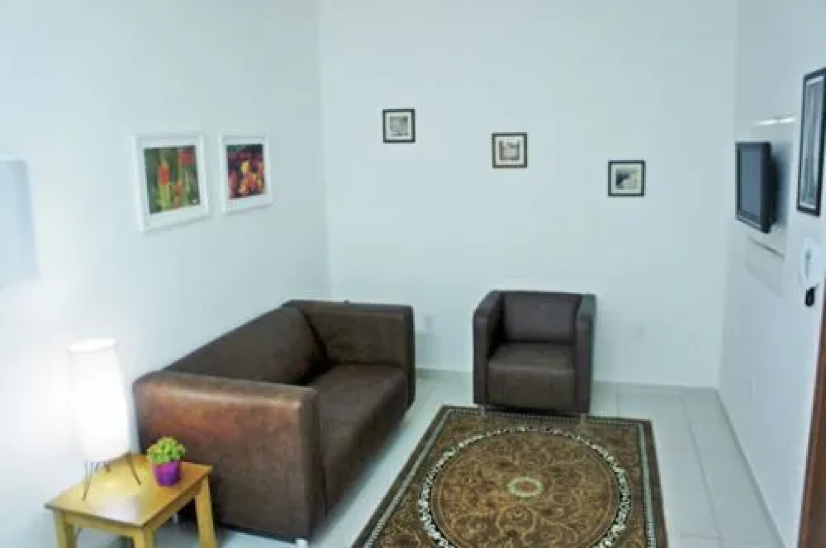 Mariana Flat Service