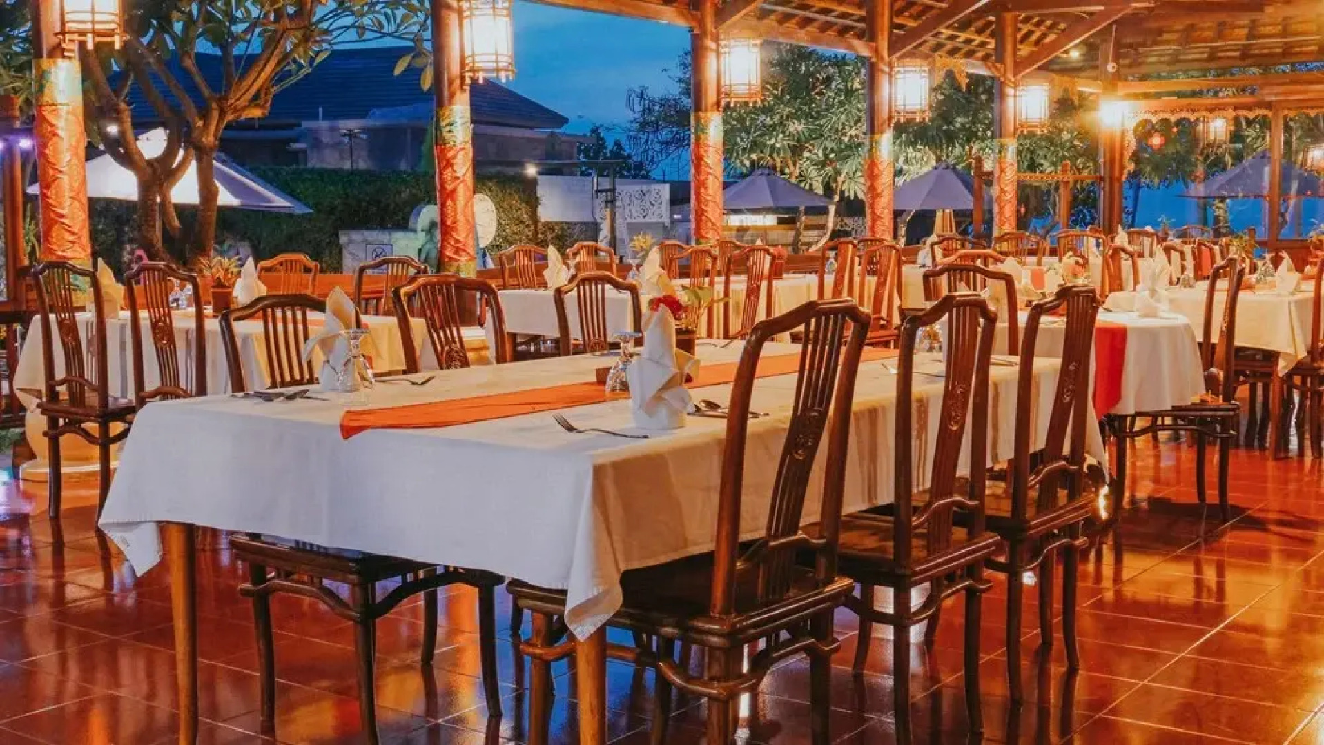 Bali Taman Lovina Resort and Spa Suites