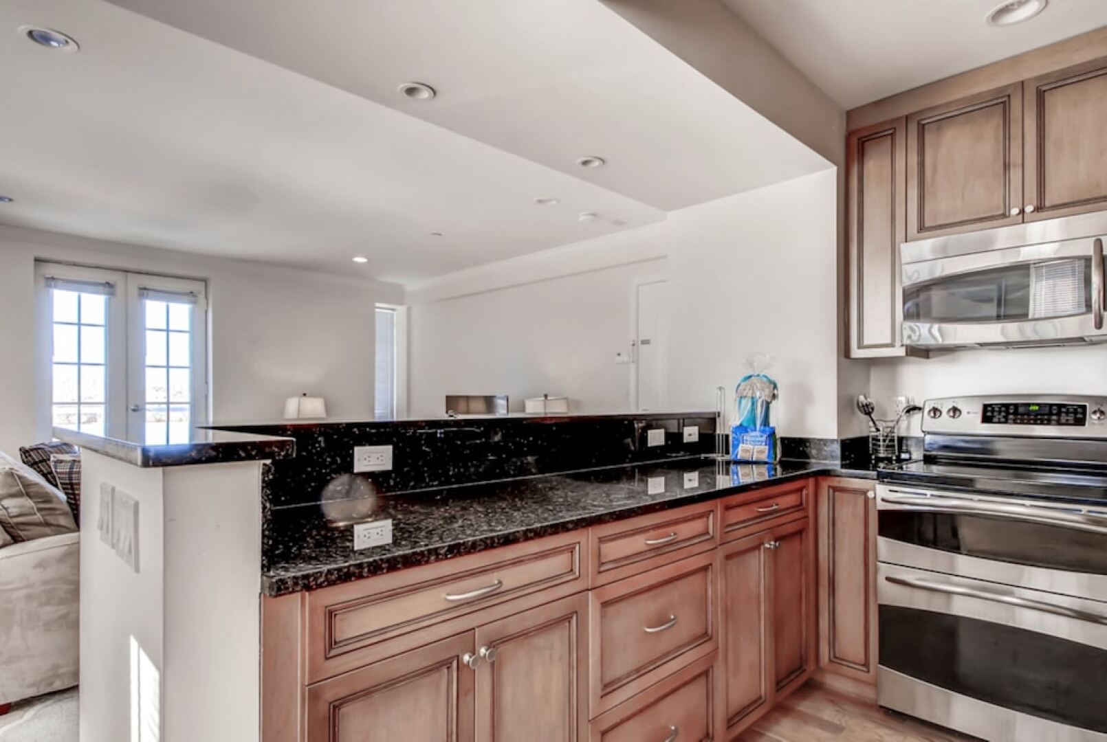 Global Luxury Suites at the Riverway