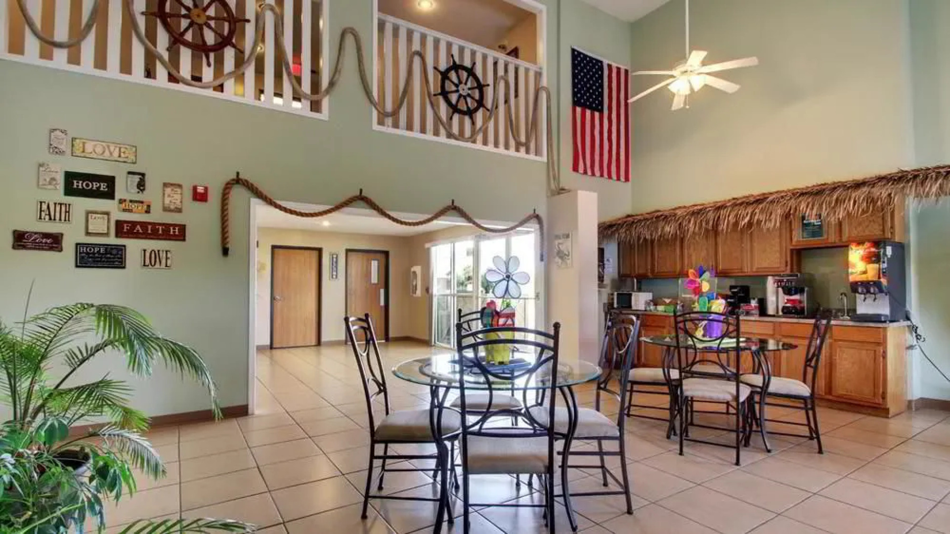 Key West Inn of Hamilton