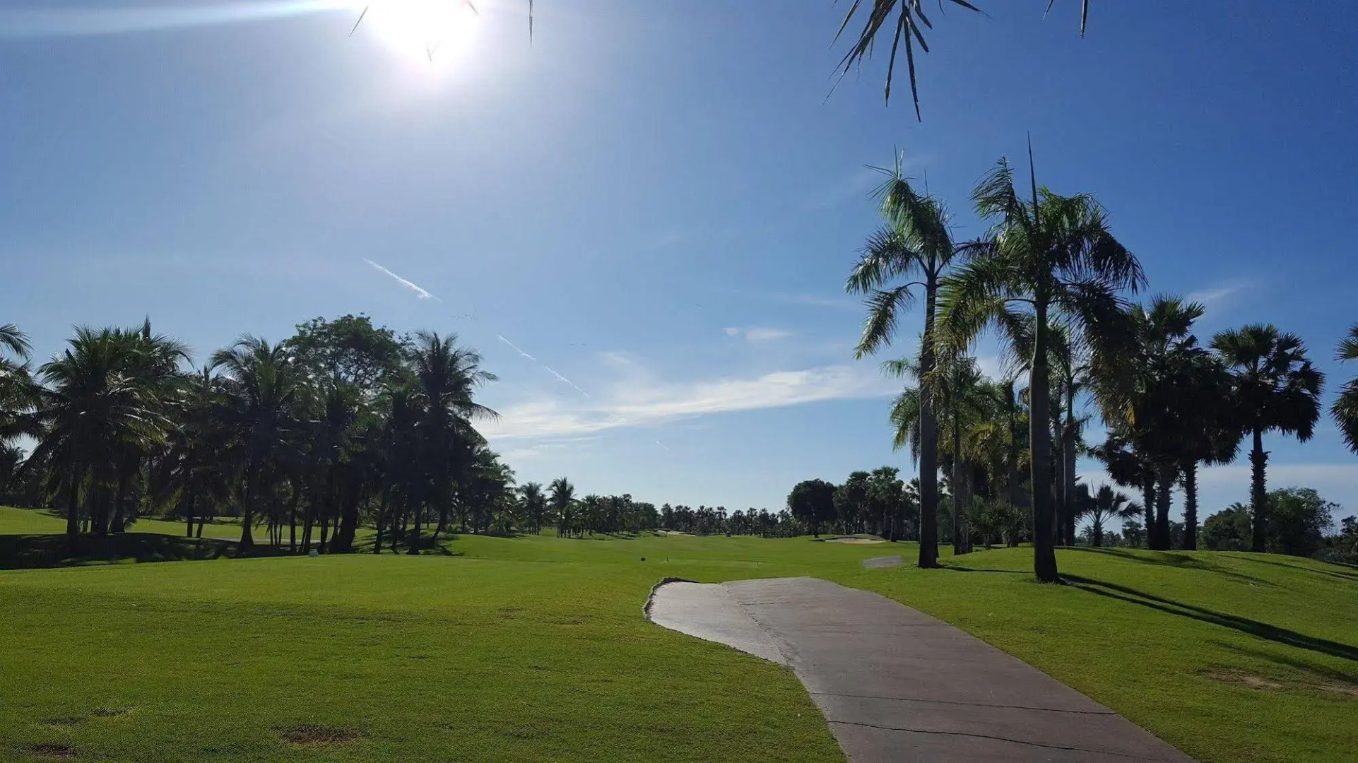 Suwan Golf and Country Club