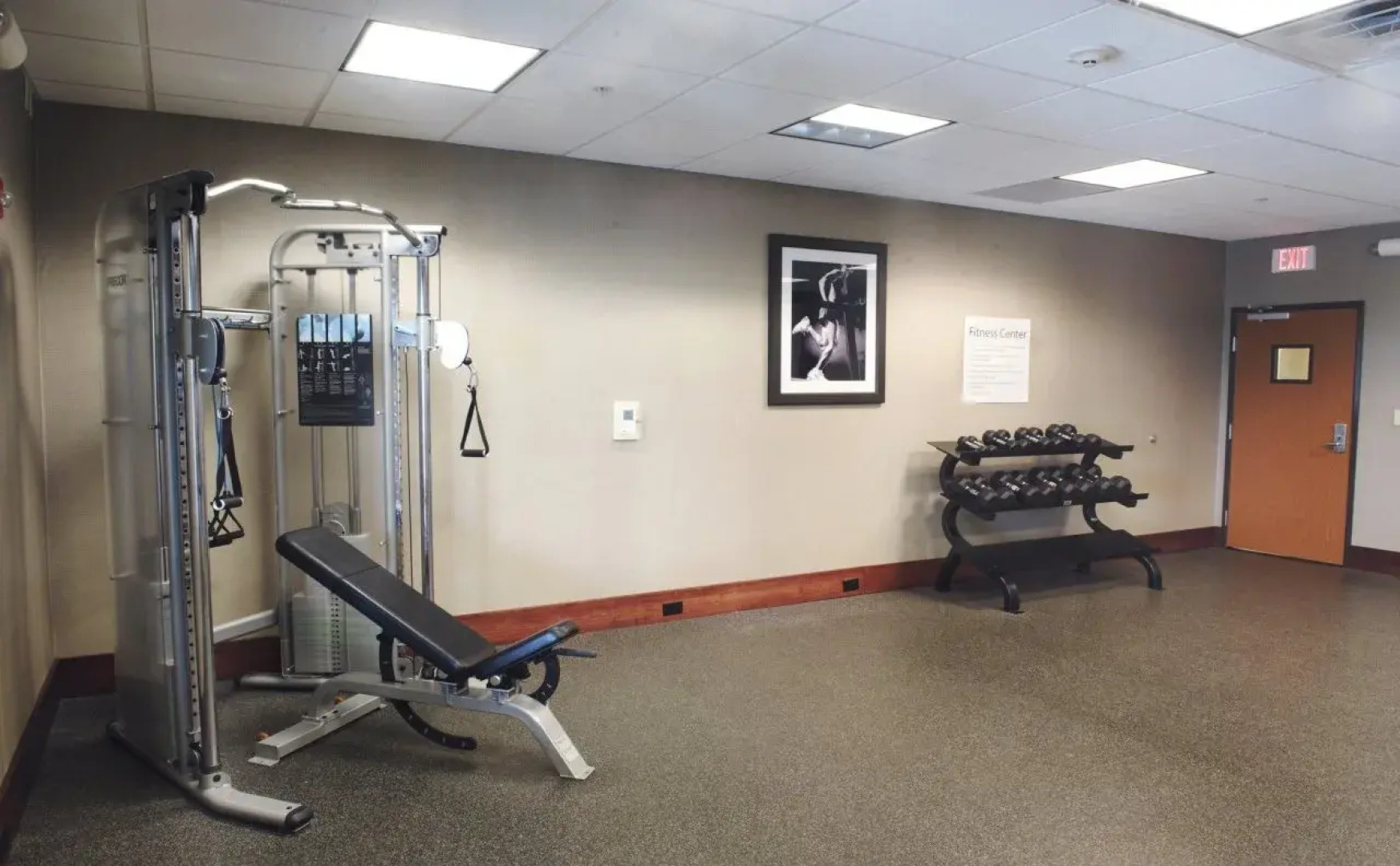 Holiday Inn Express and Suites Urbandale by IHG