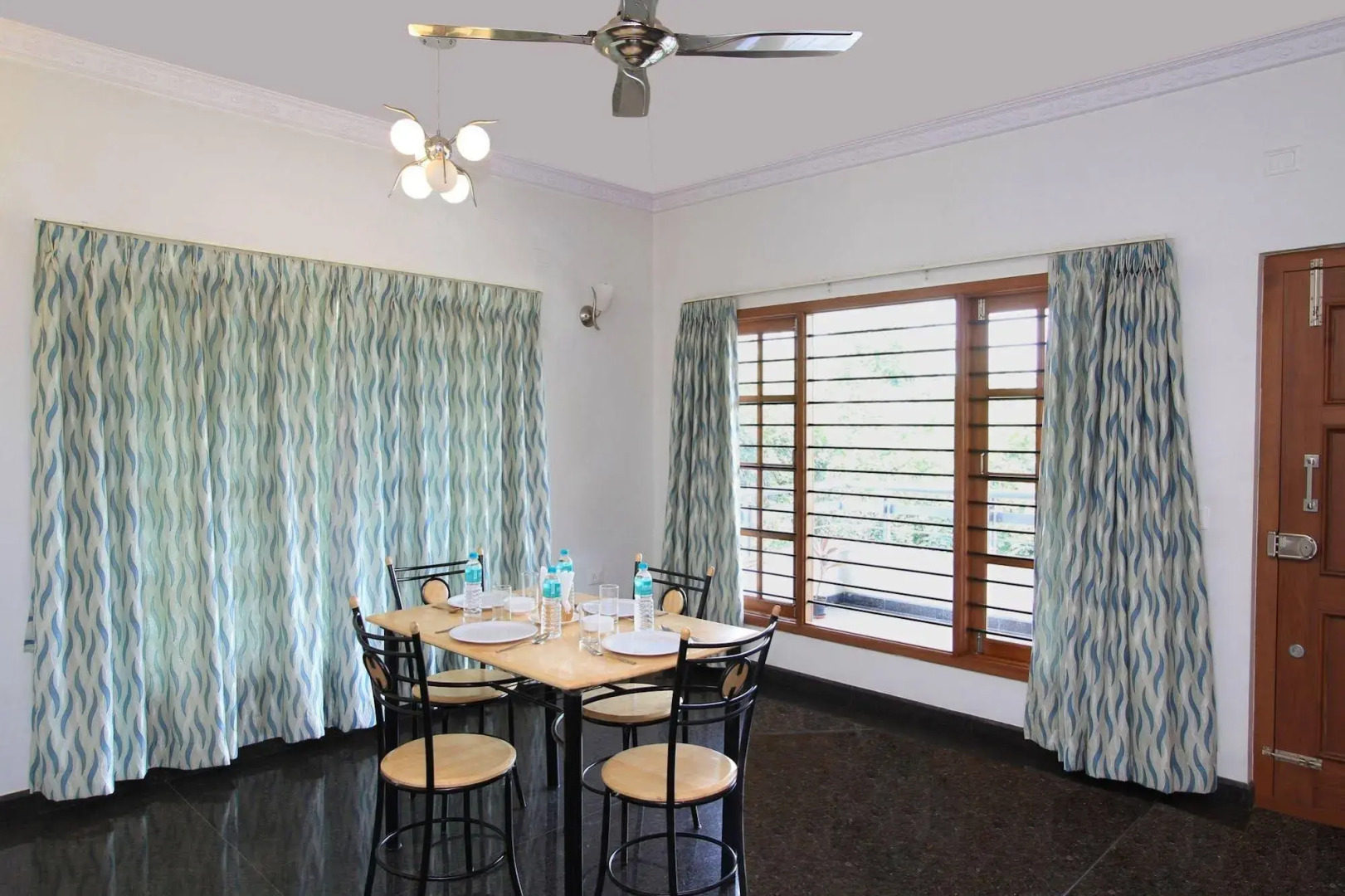 Orange Suites Airport Transit Stay