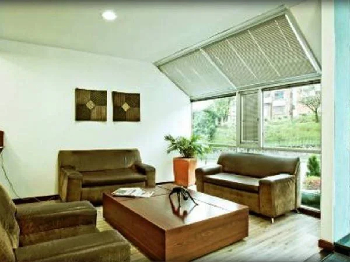 Hábitat Suites Hotel