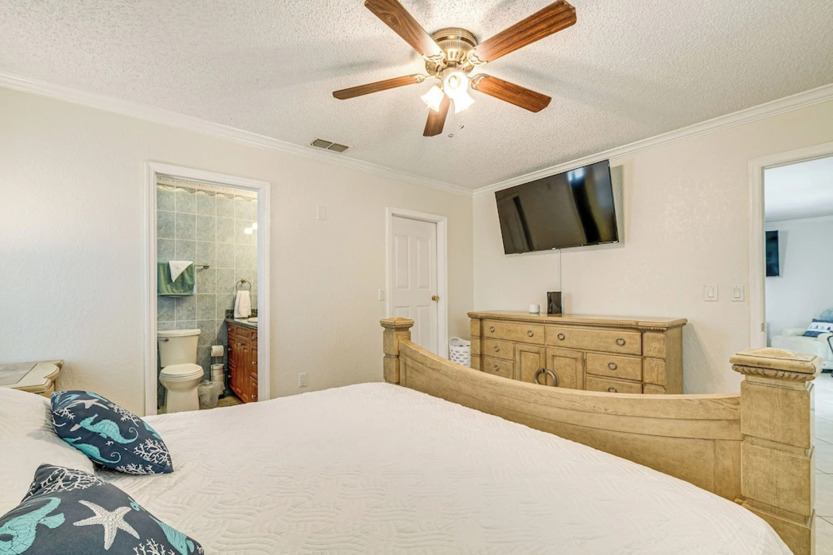 Screened Lanai & Heated Pool: Spring Hill Home