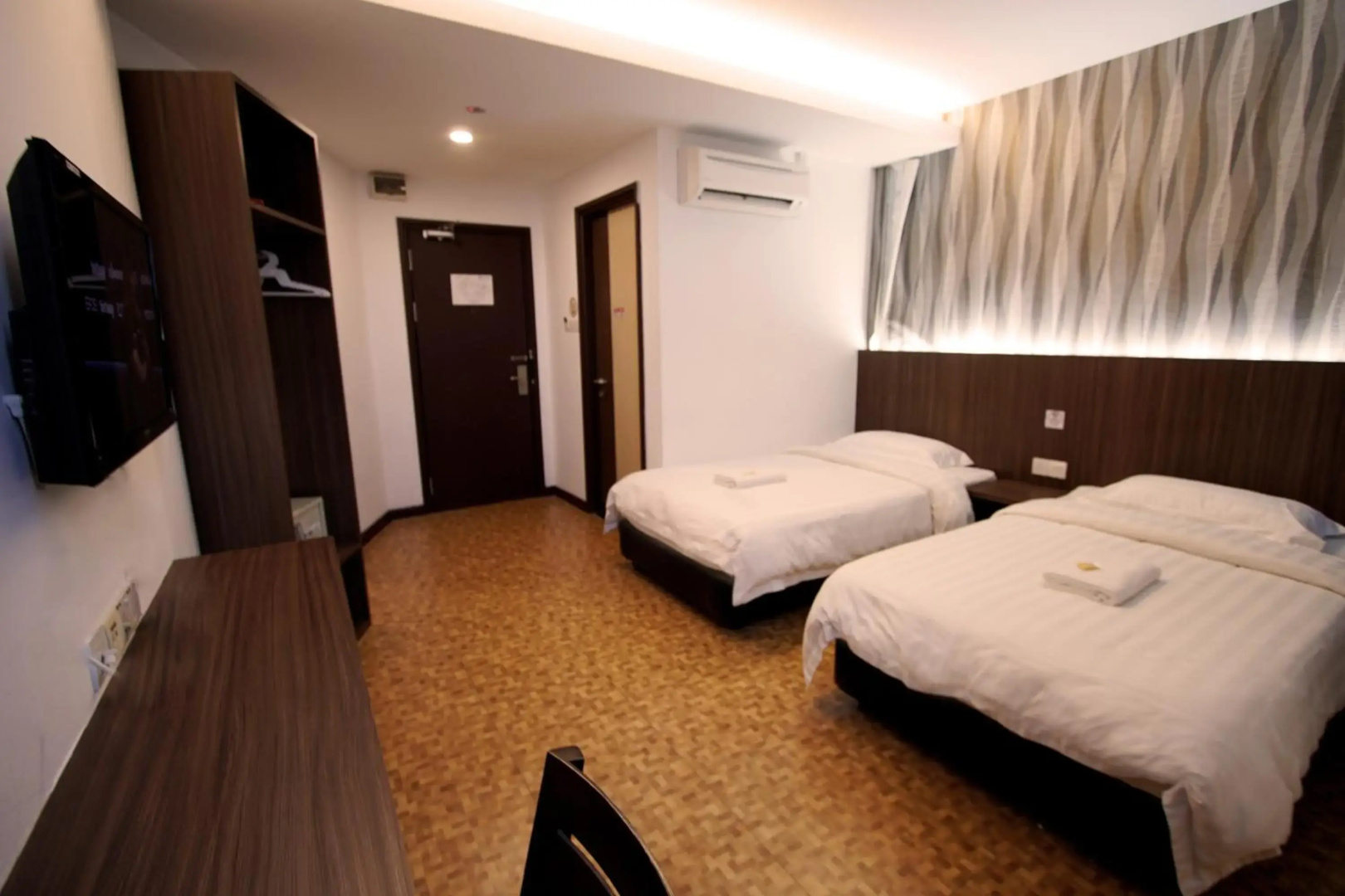 Pavilion Inn