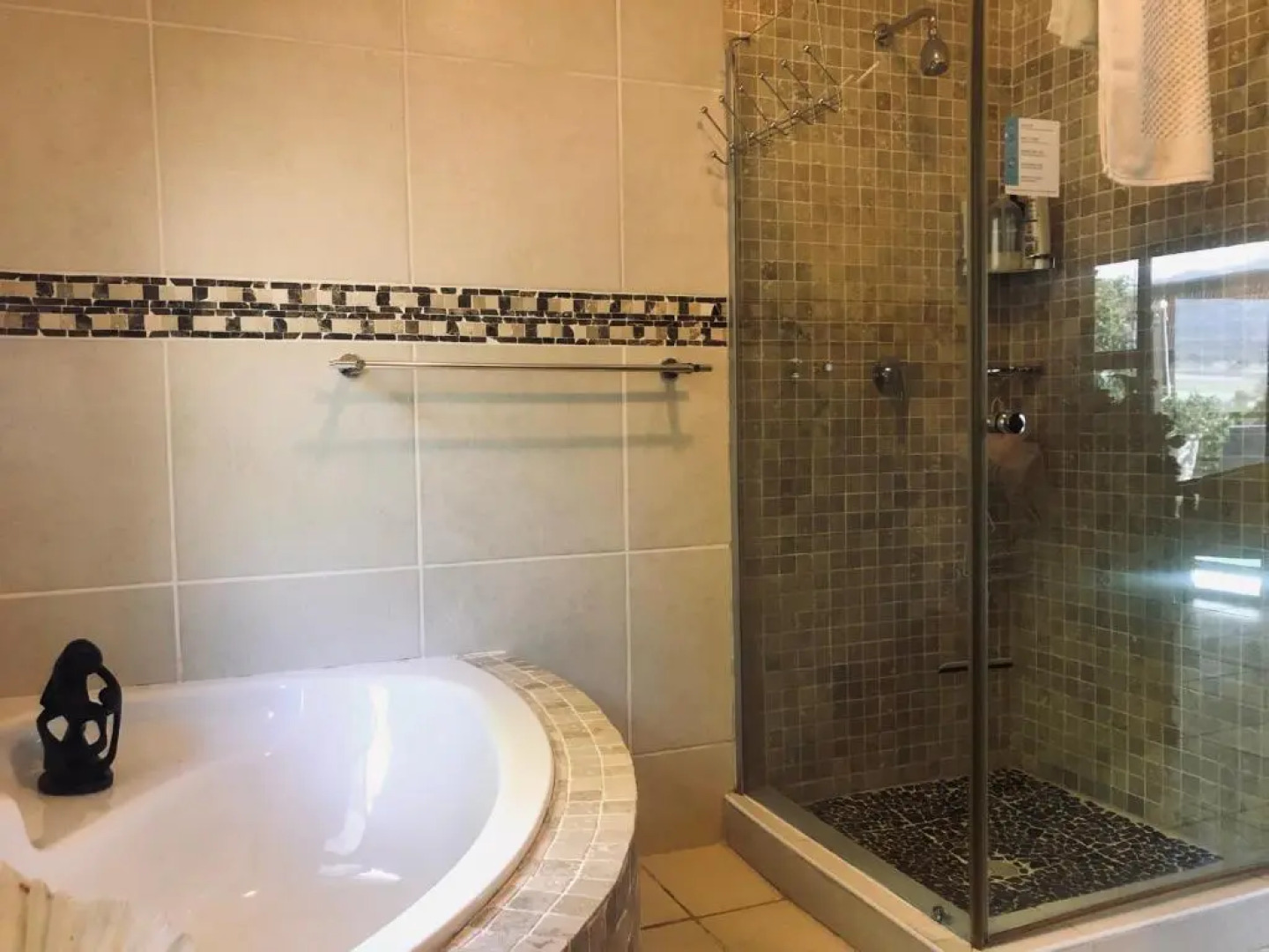 Wellington Country House