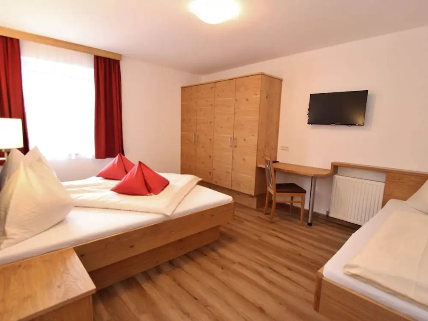 Large Apartment in Sankt Johann im Pongau near Ski Area