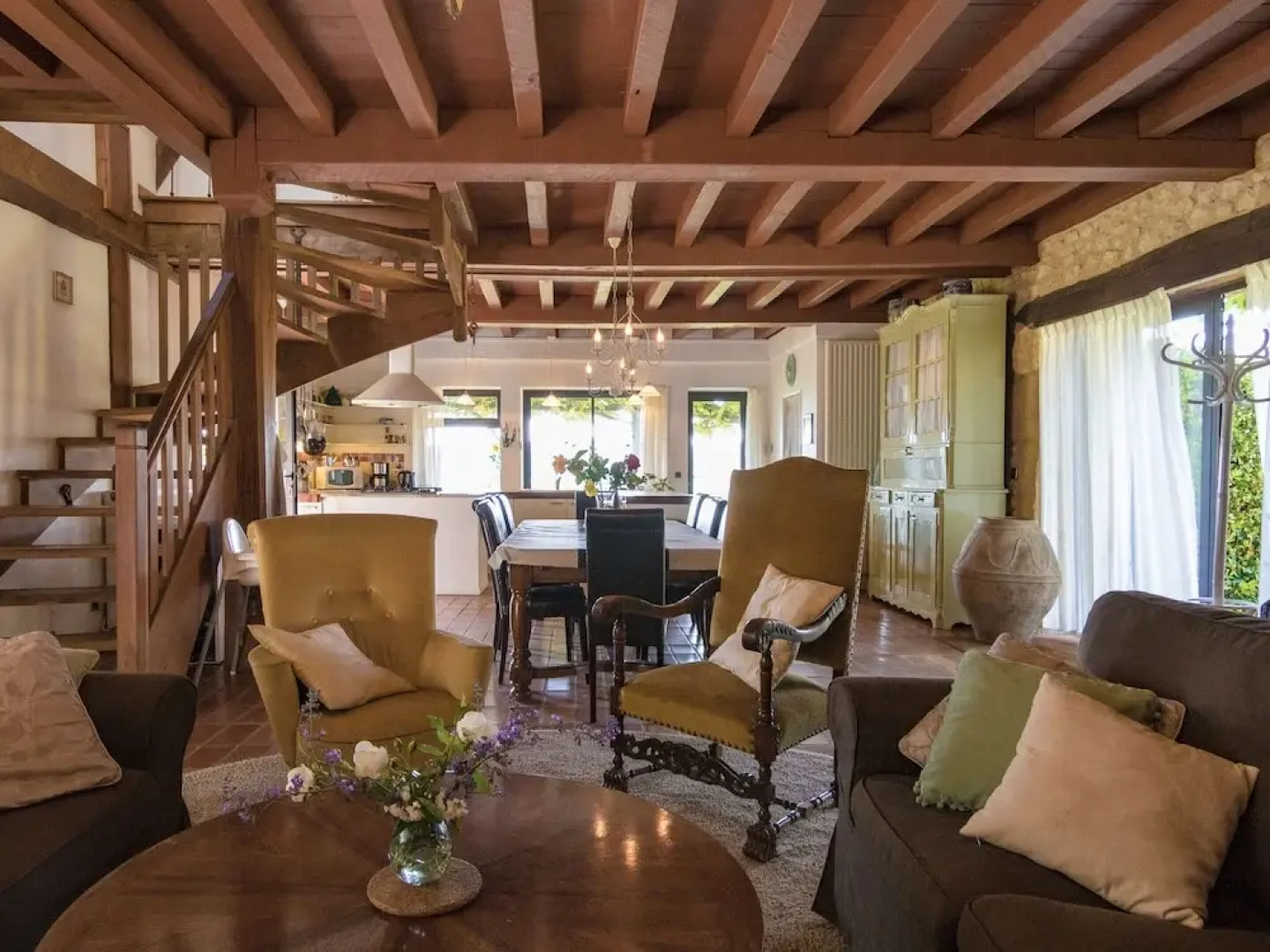 Farmhouse With Private Pool, Large Garden and Playground