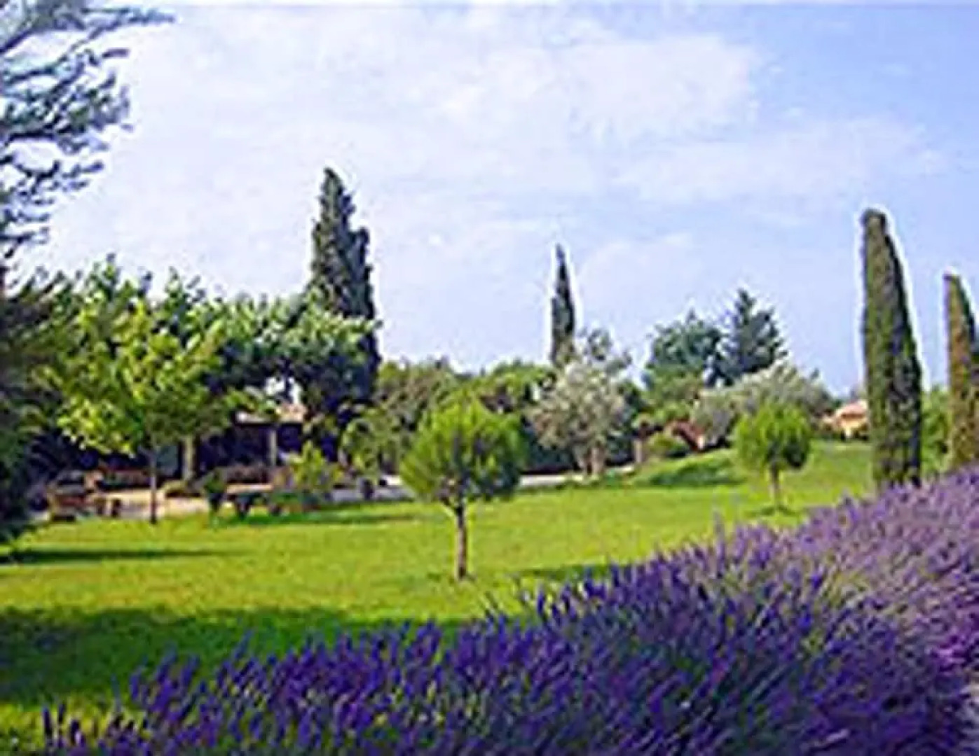 House With 4 Bedrooms in Cavaillon, With Pool Access, Enclosed Garden