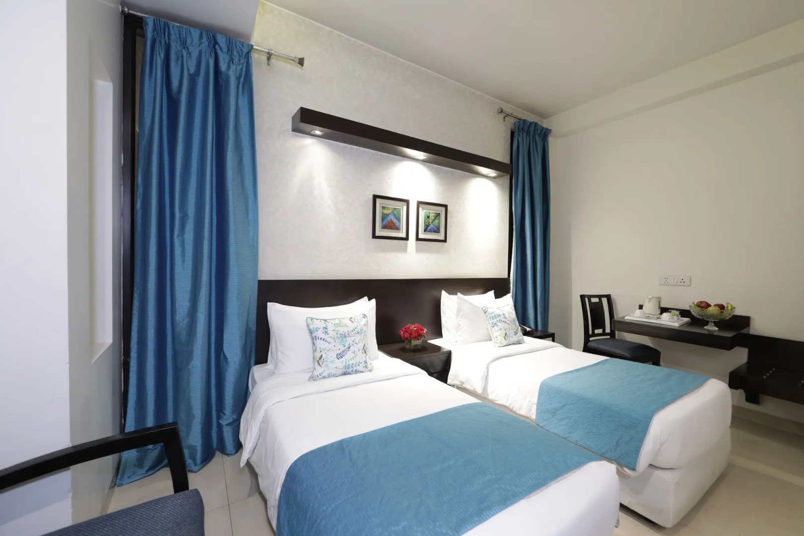 Rockland Hotel - C R Park