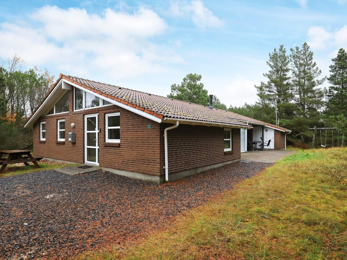 Idyllic Retreat With Whirlpool-by Traum