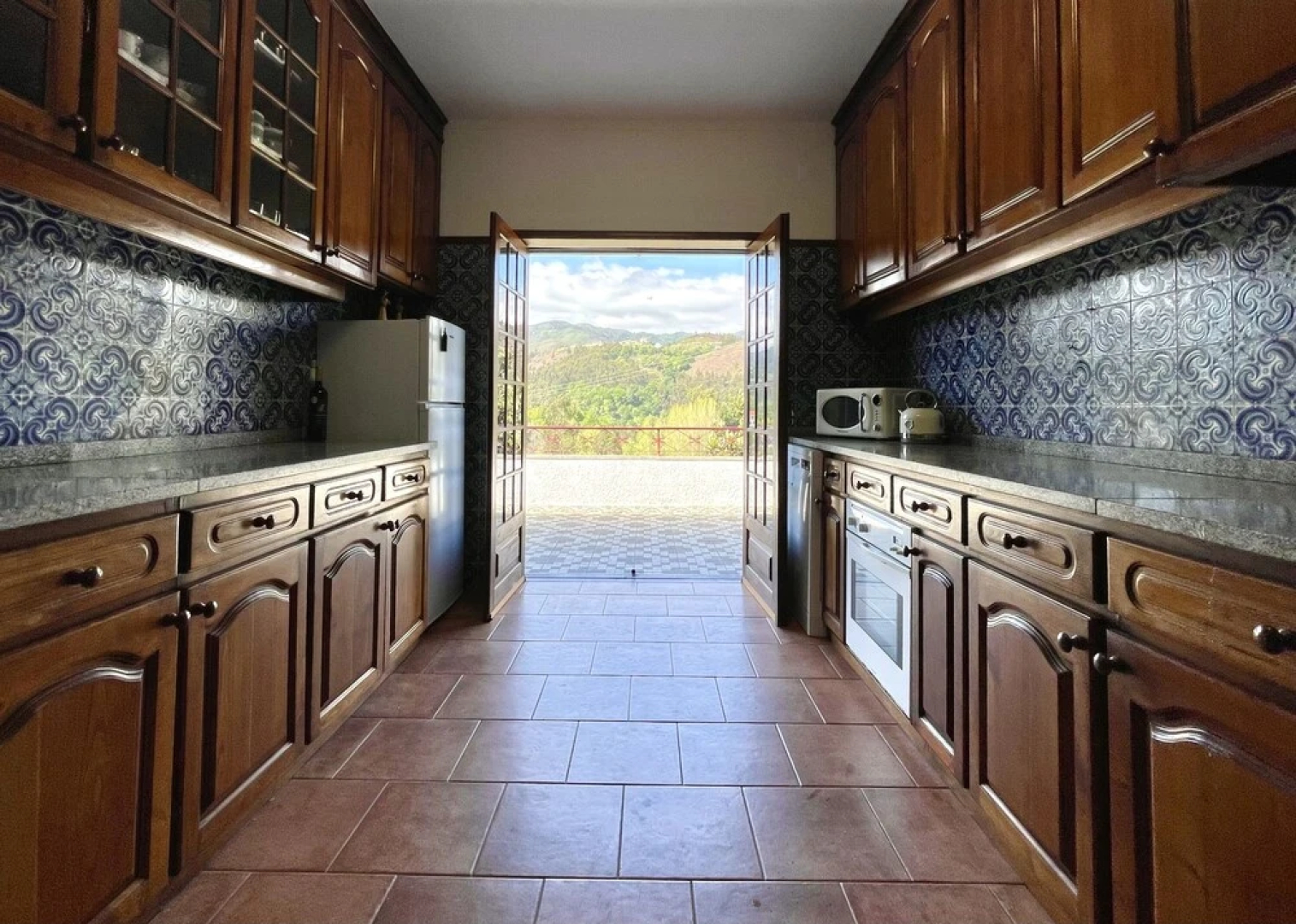 Villa Bouro - Stunning 4-bed Villa Near Geres