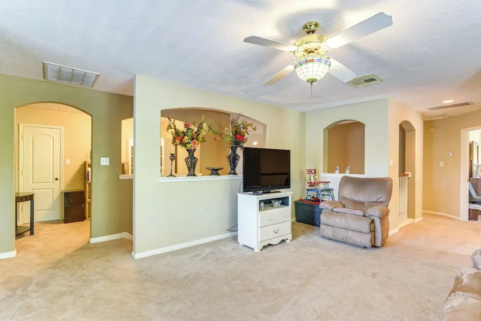 Patio, BBQ & Yard: Family Retreat in Pearland