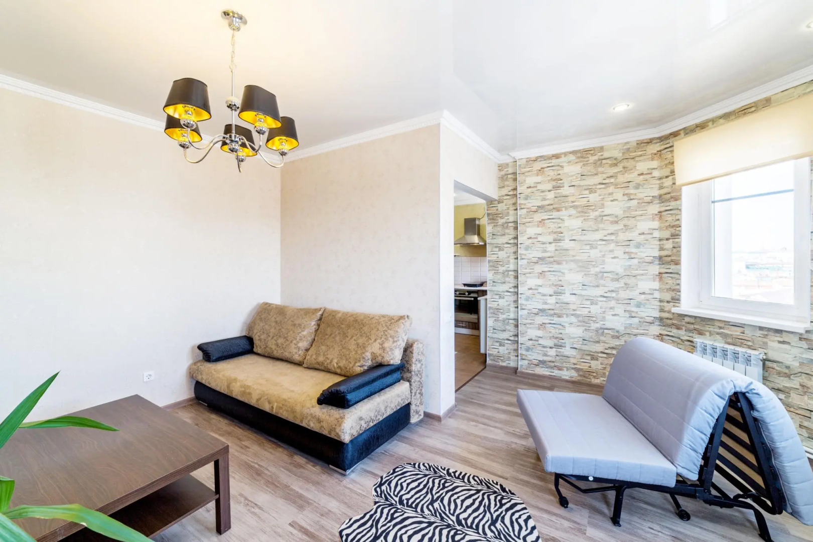 uTrip (юТрип) на улице Право-Булачная