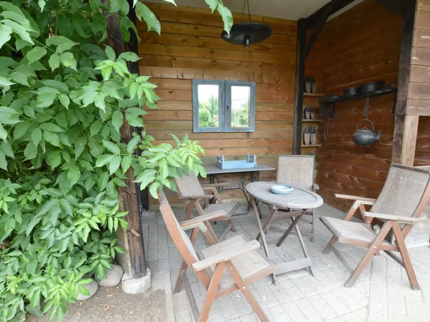 Lovely, Original Home With Large Garden in the Centre of Merksplas