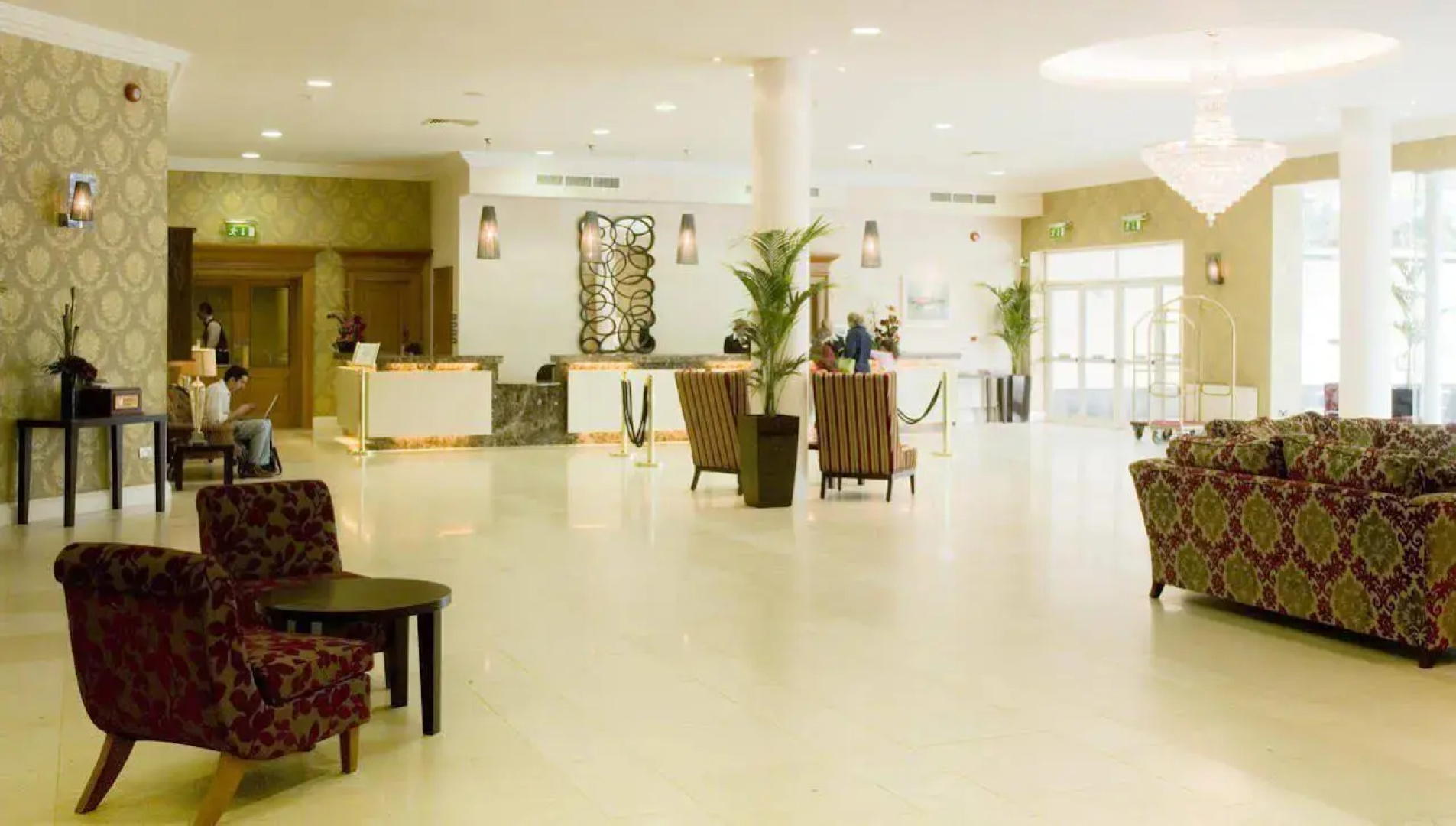 Grand Hotel