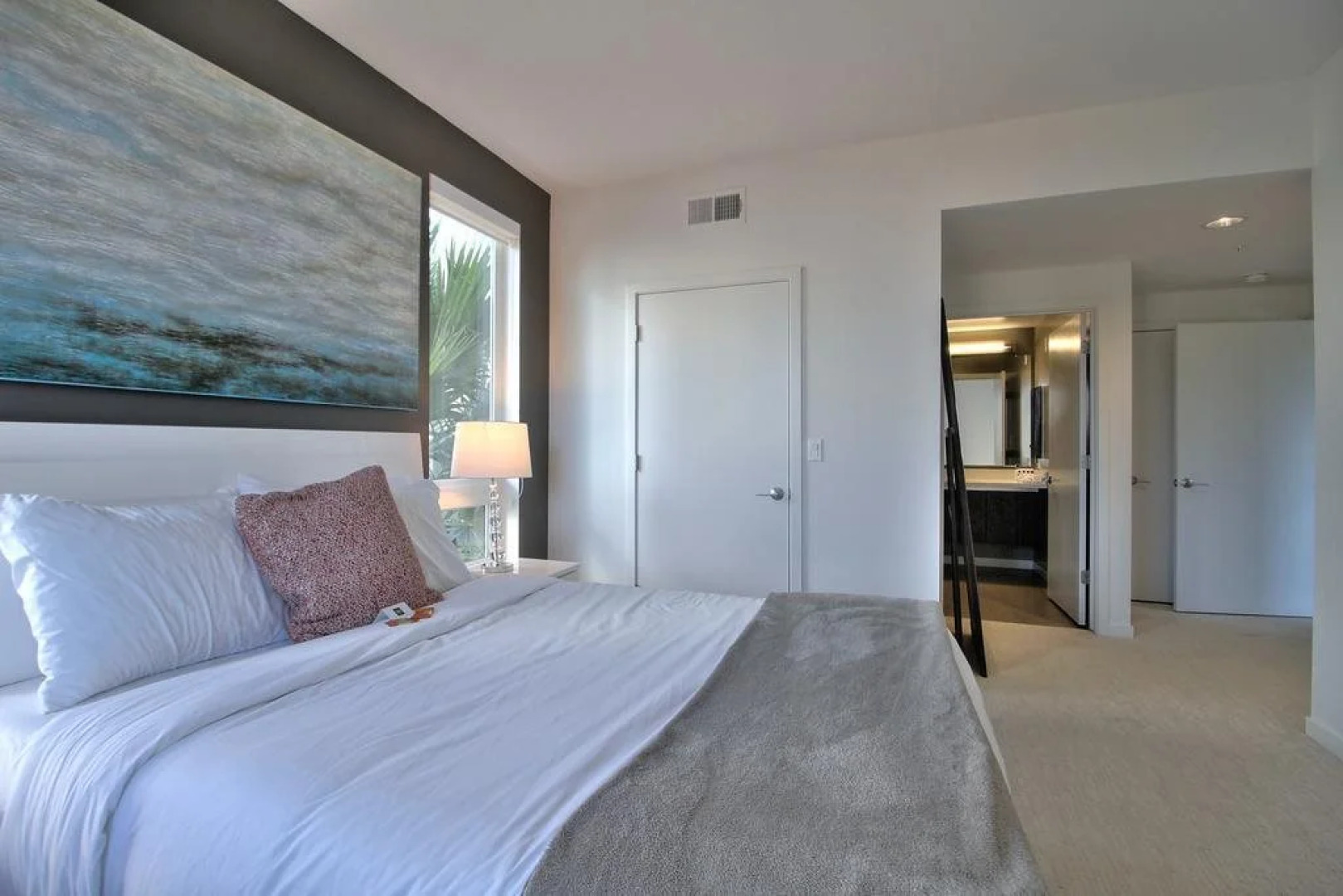 Urban Flat Apartments @ North San Jose