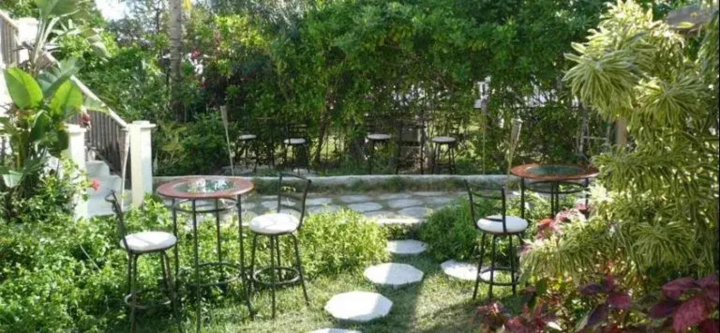 The Sugar Apple B & B