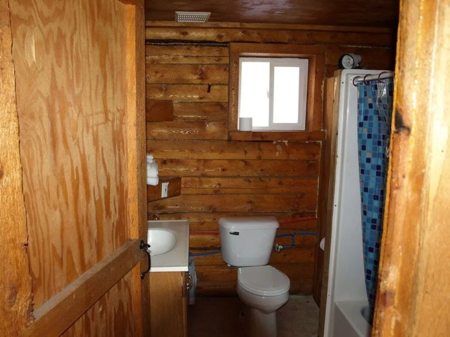 Brown Bear Saloon and Hotel