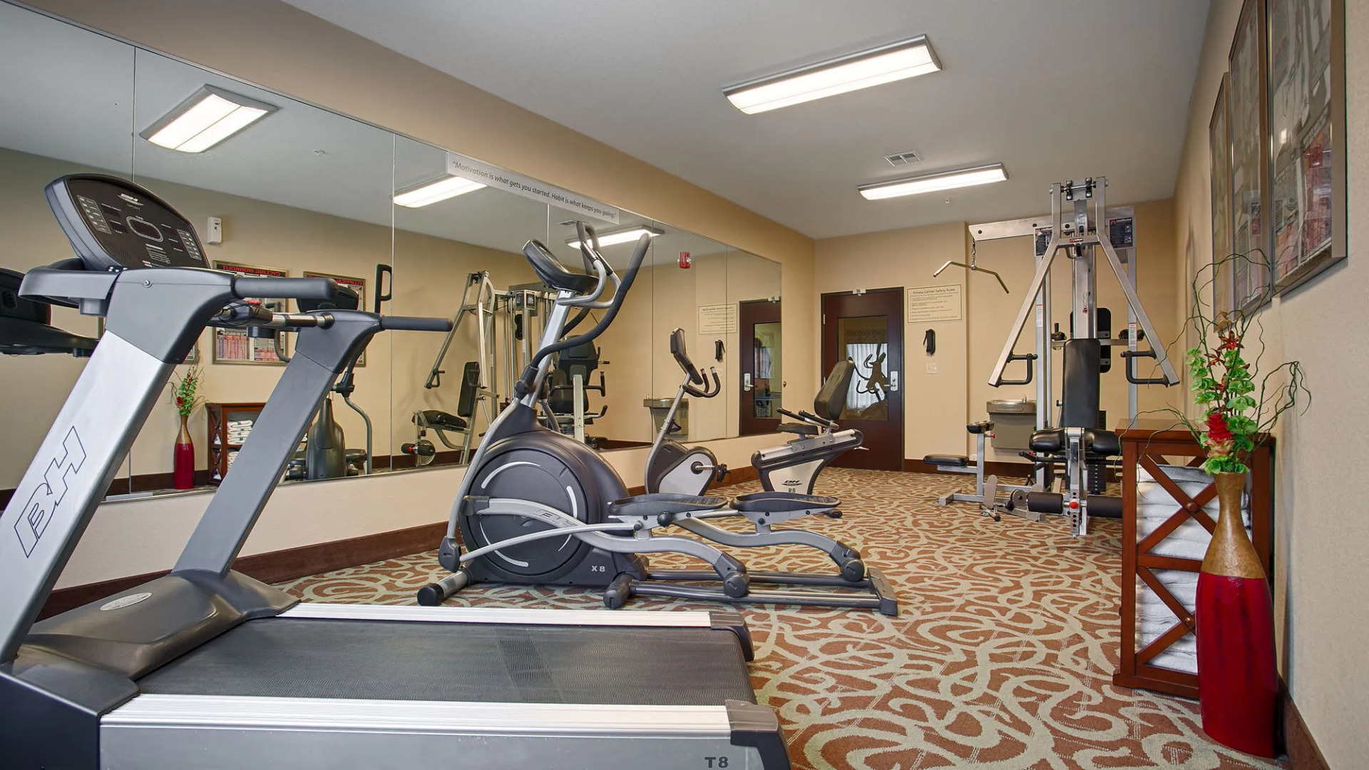 Best Western Plus Eastgate Inn & Suites