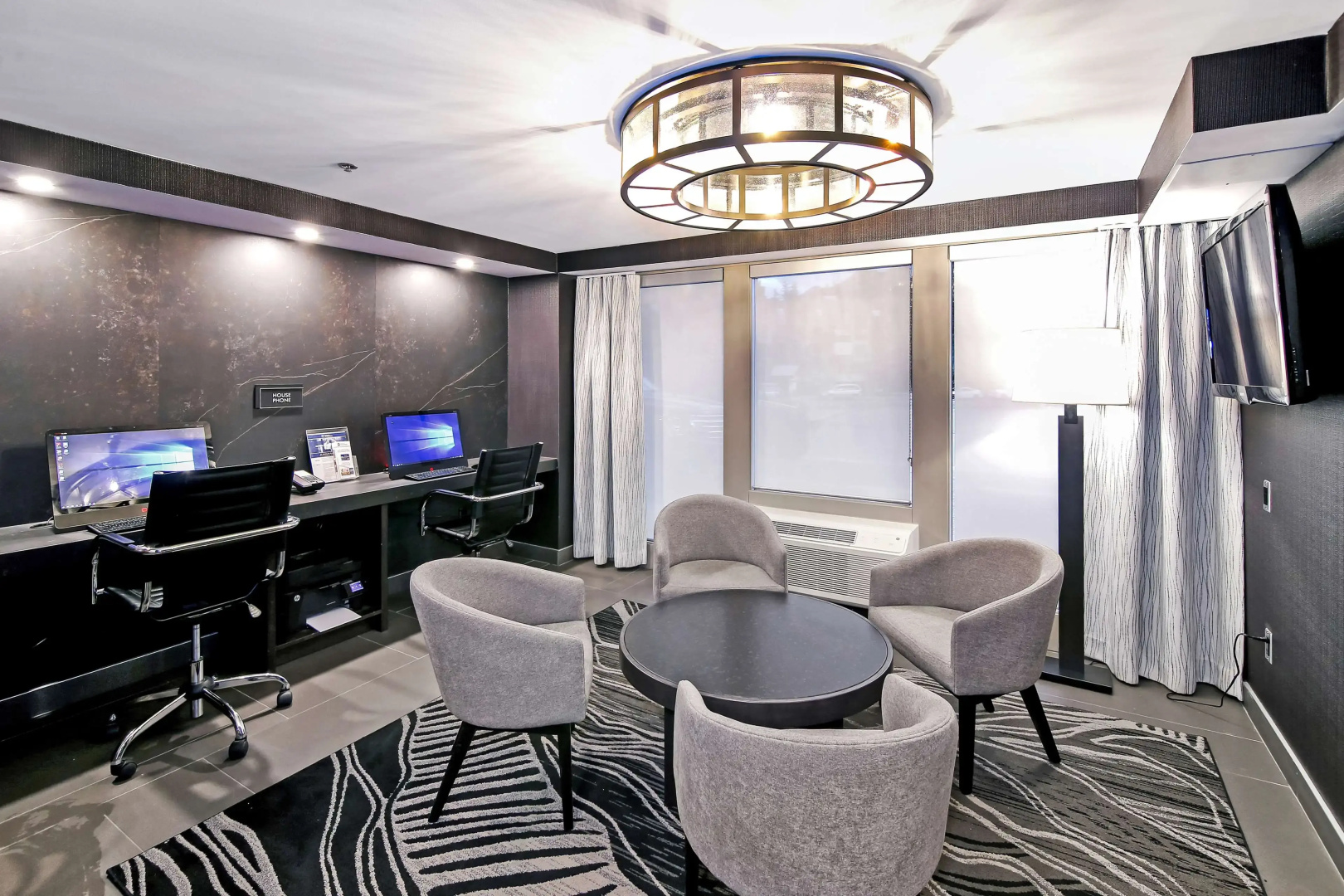 Best Western Plus Banff International Lodge