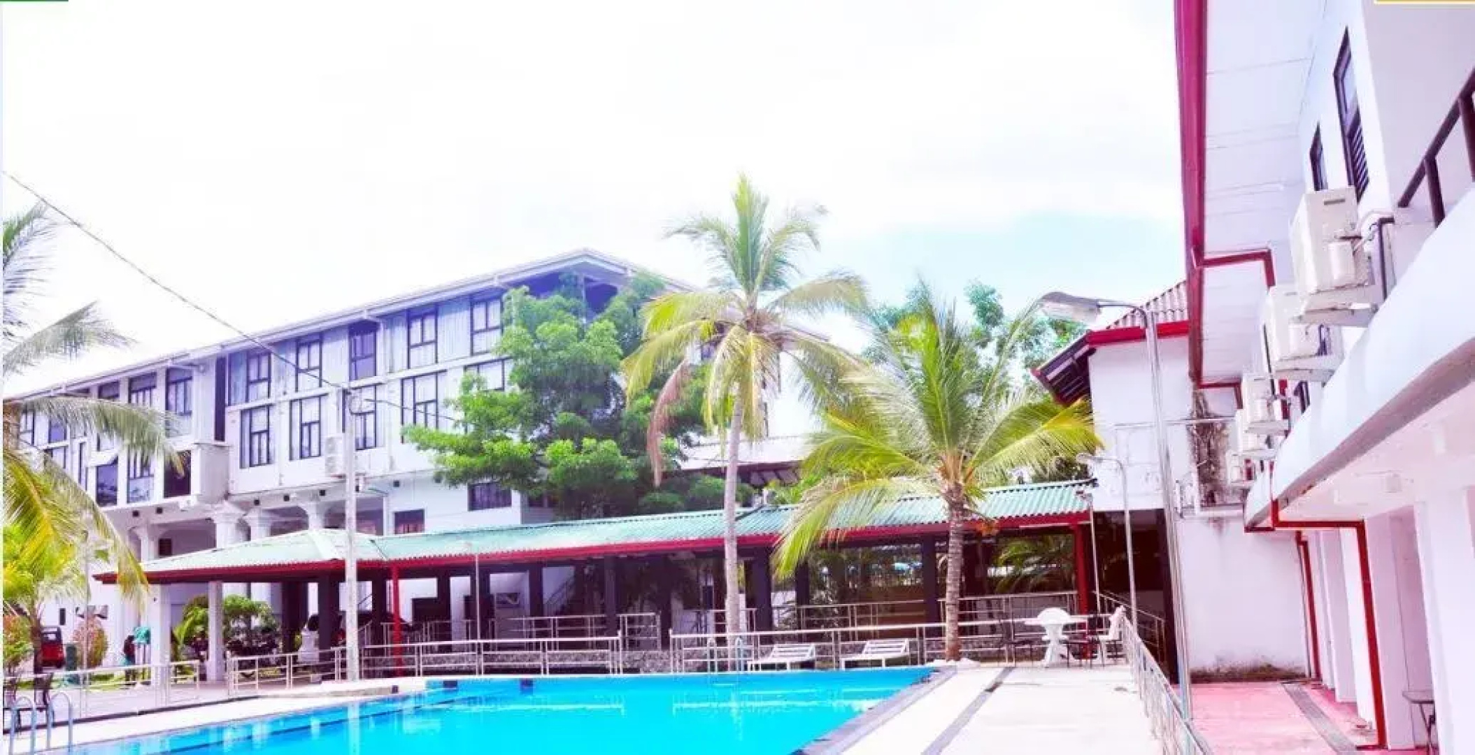 G.M.T. Sorabora Village Hotel