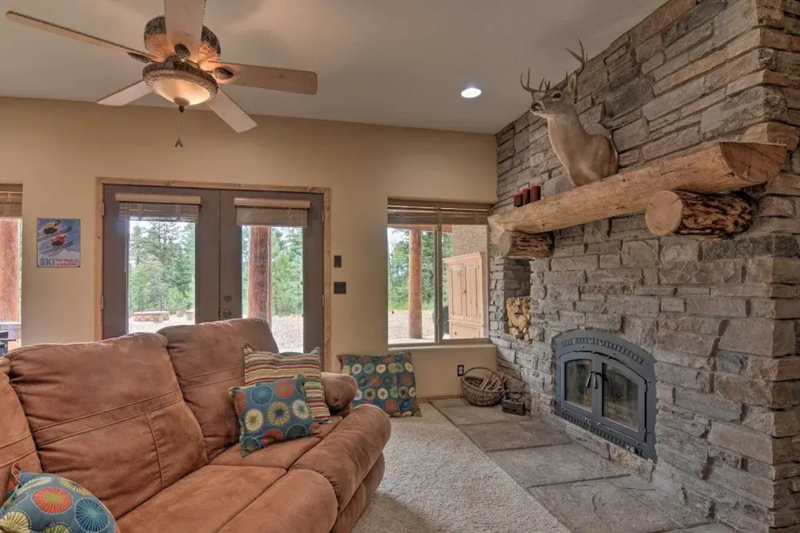 Duck Creek Village Chalet w/ Fire Pit & Decks