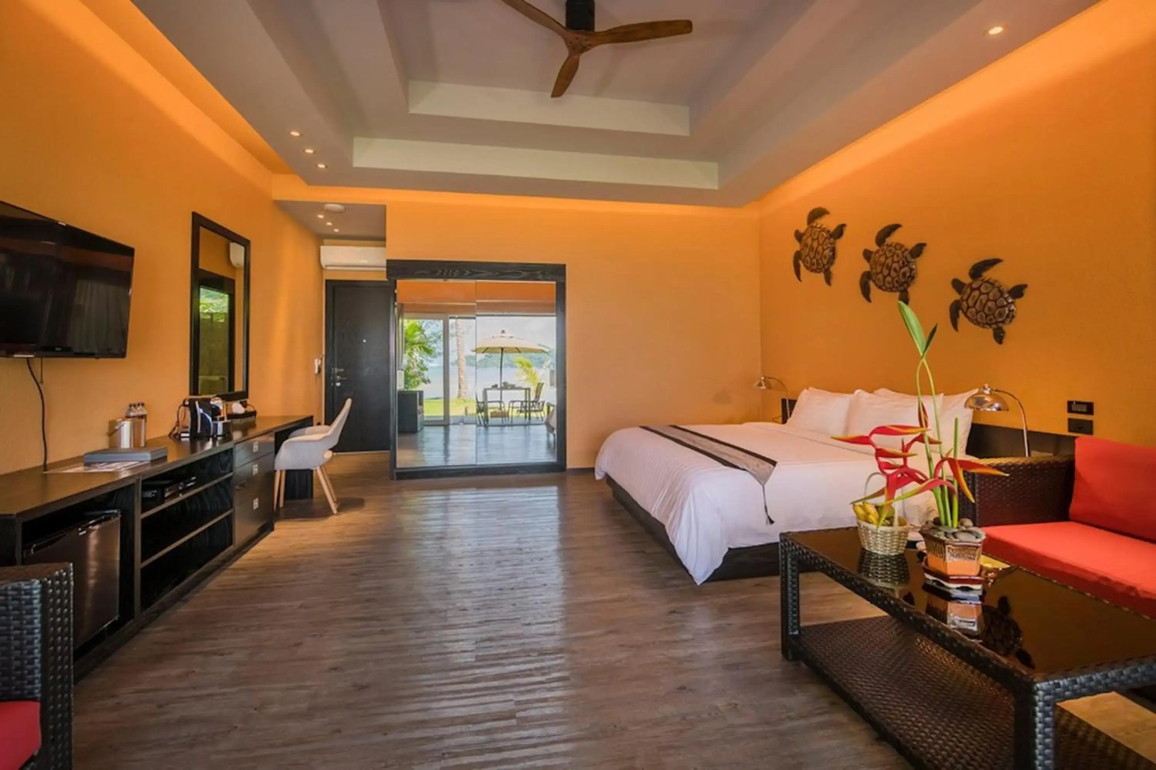 Peninsula Beach Resort