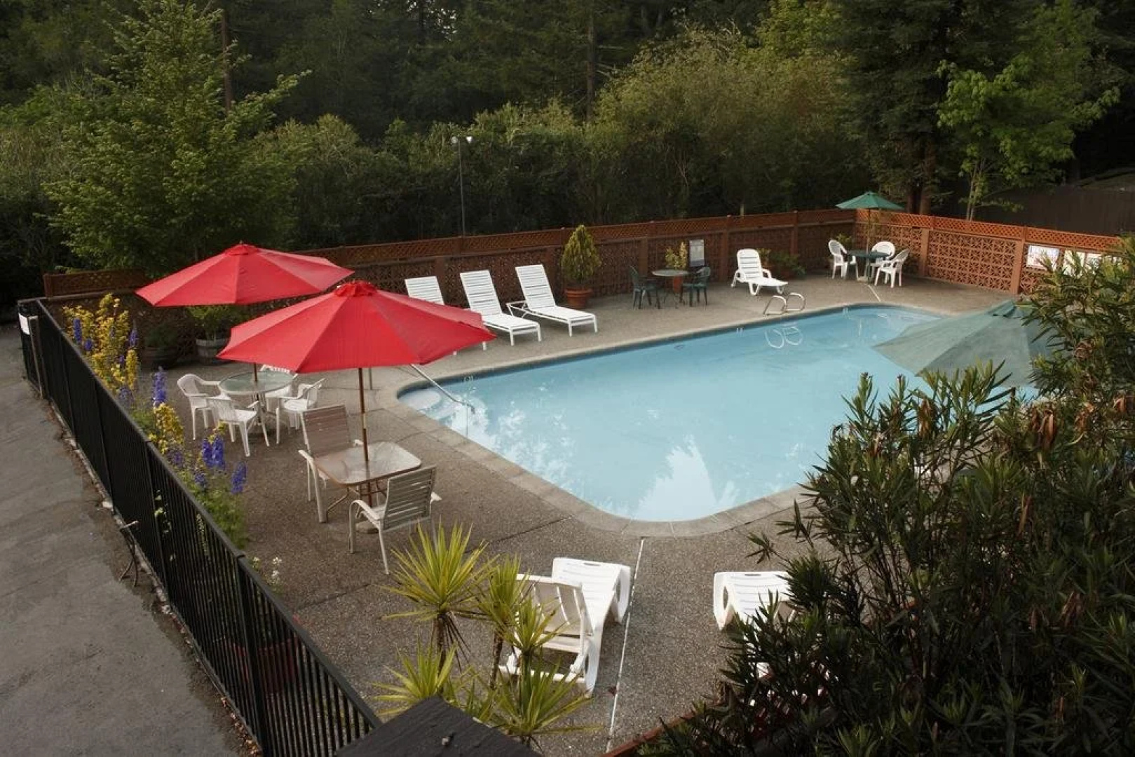 The Occidental Lodge