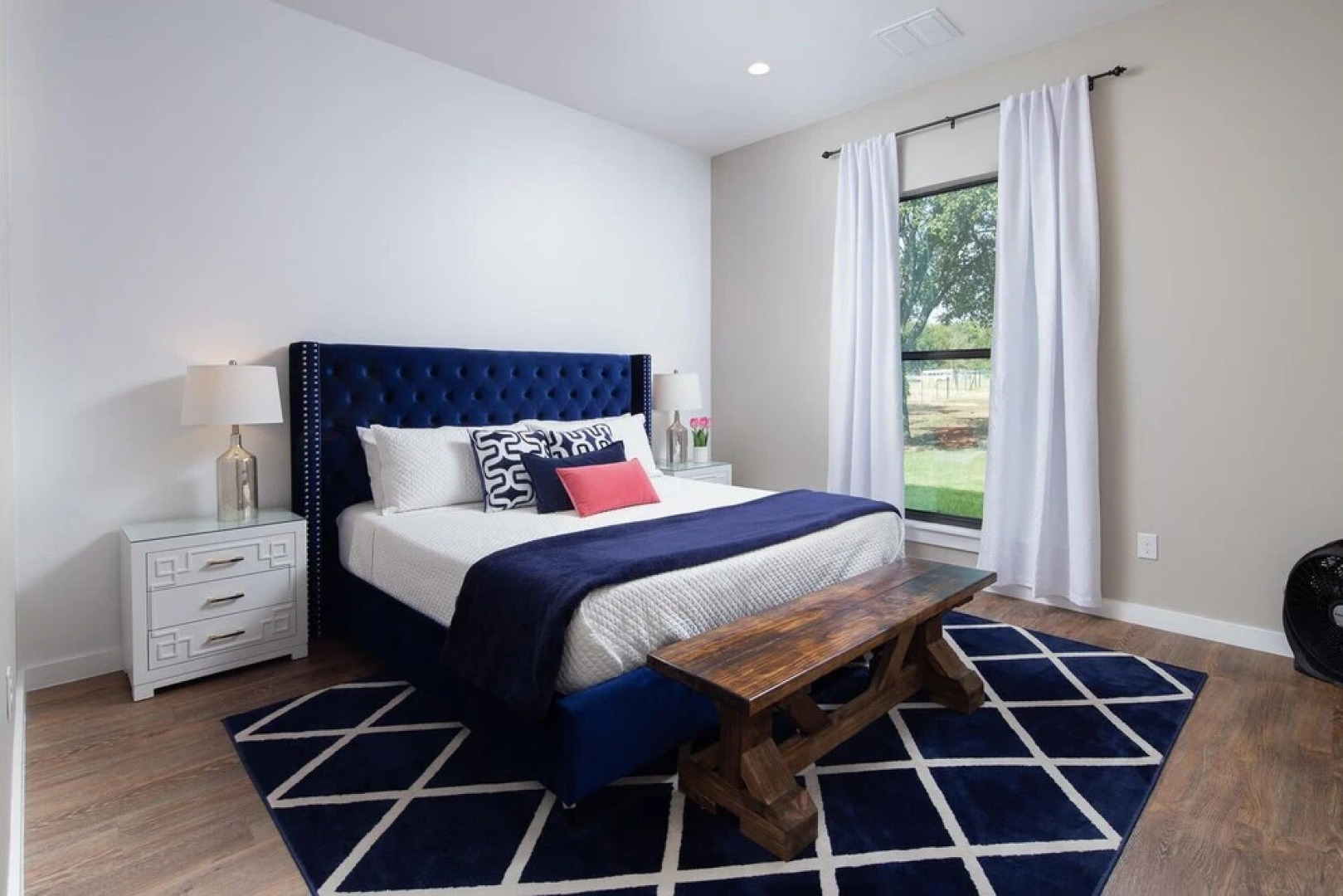 The White House On The Horseshoe 8 Bedroom Home by RedAwning